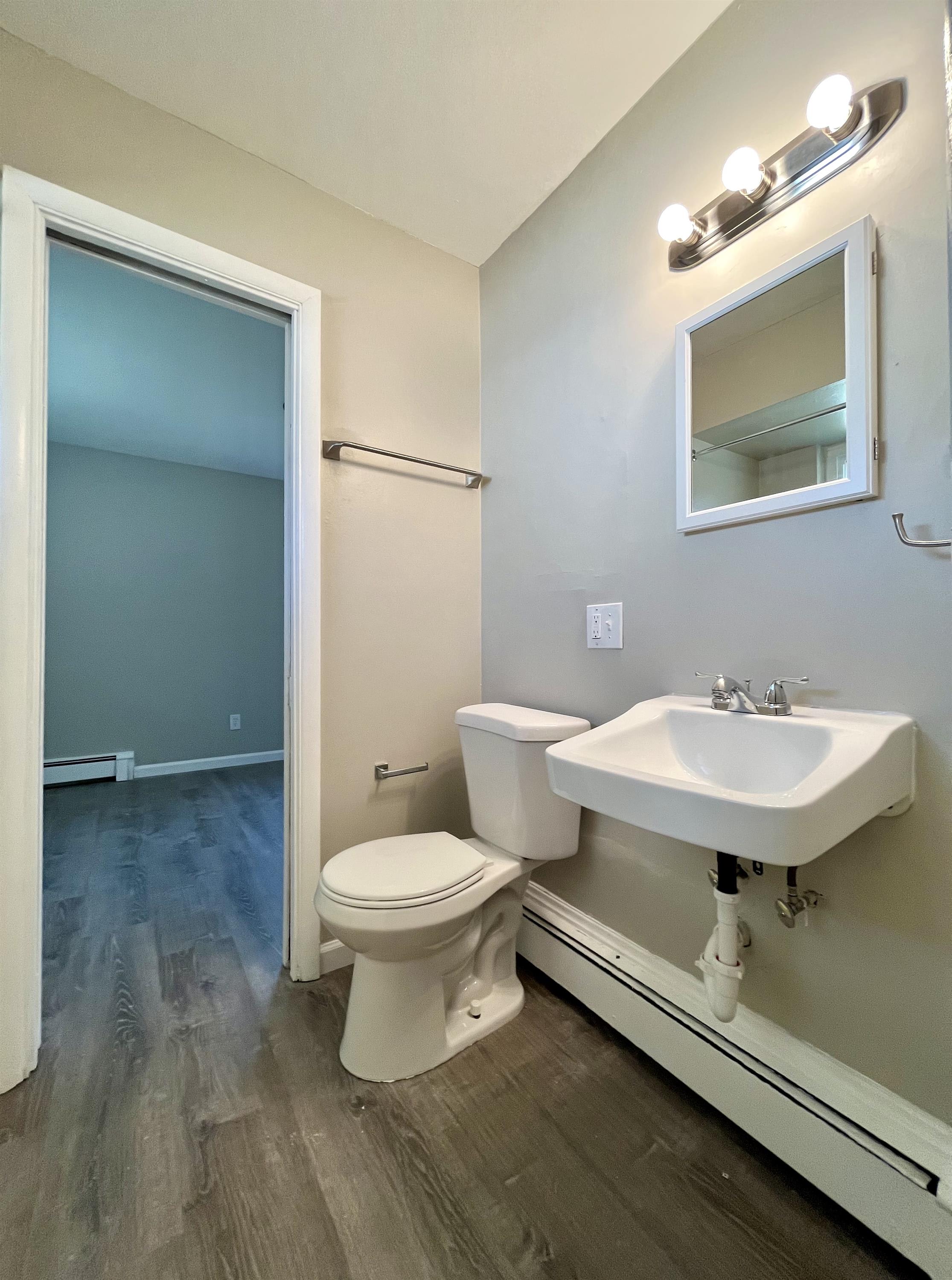 2027 Galbraith Road – photo 1 of 12