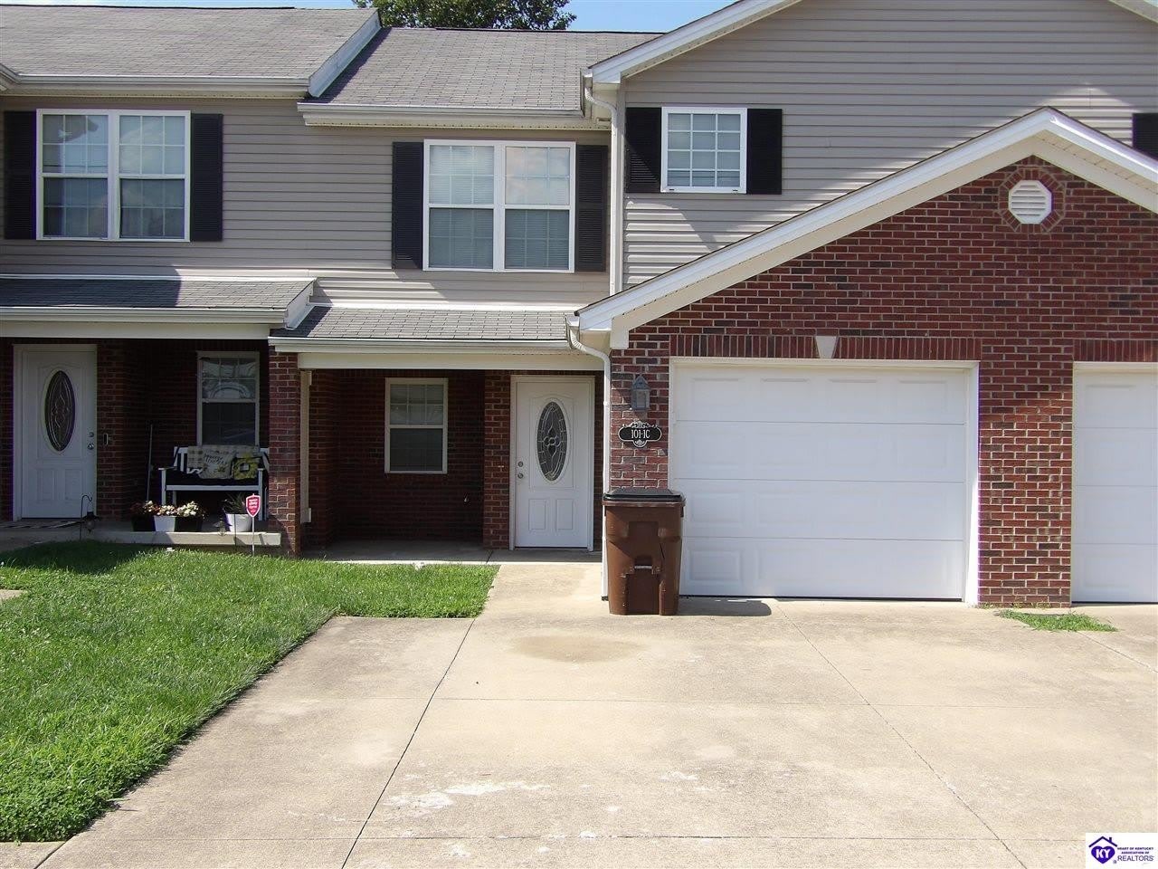 101 1C College Station Court – photo 1 of 69