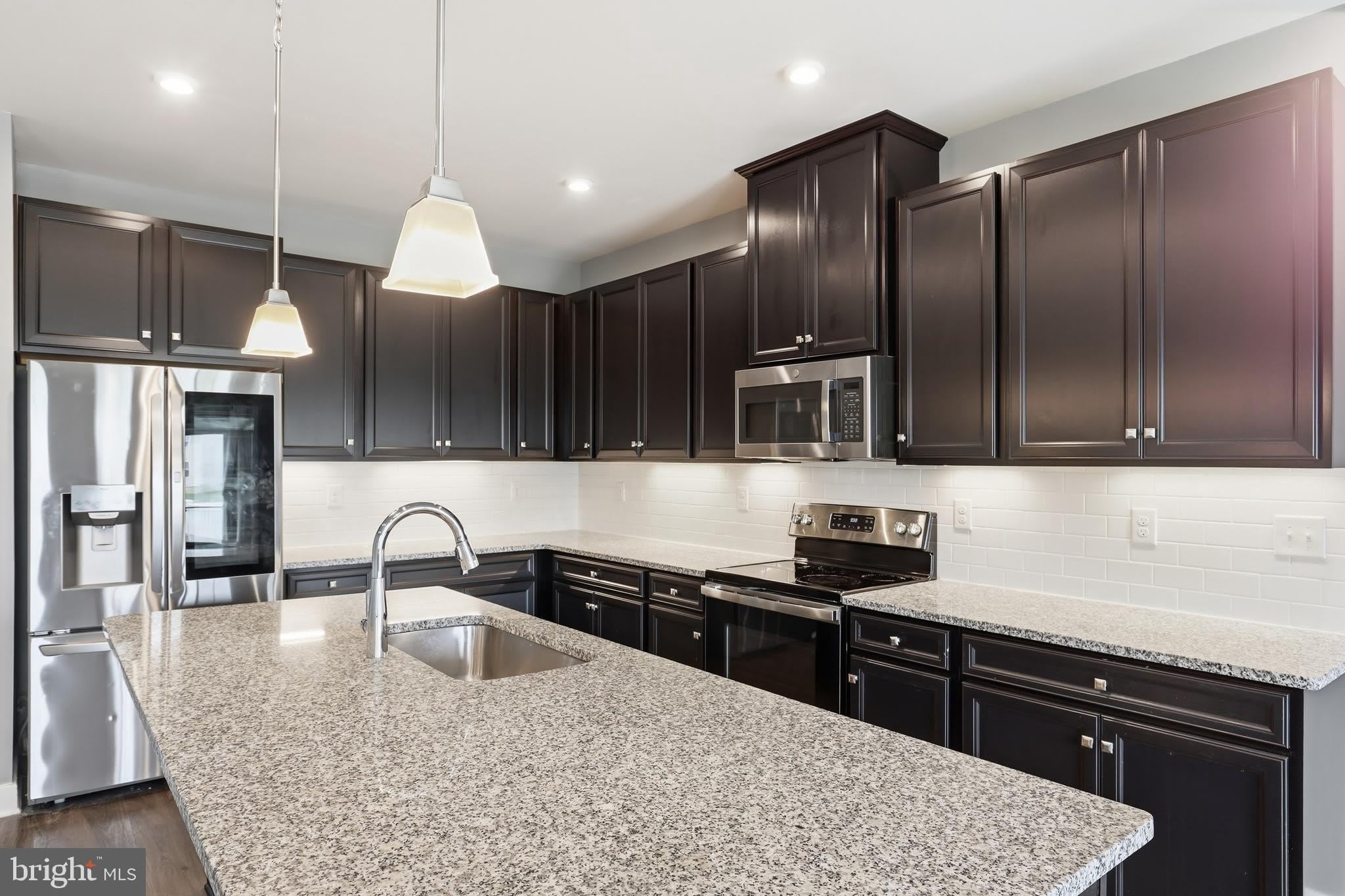 529 SWANSEA Drive – photo 1 of 35