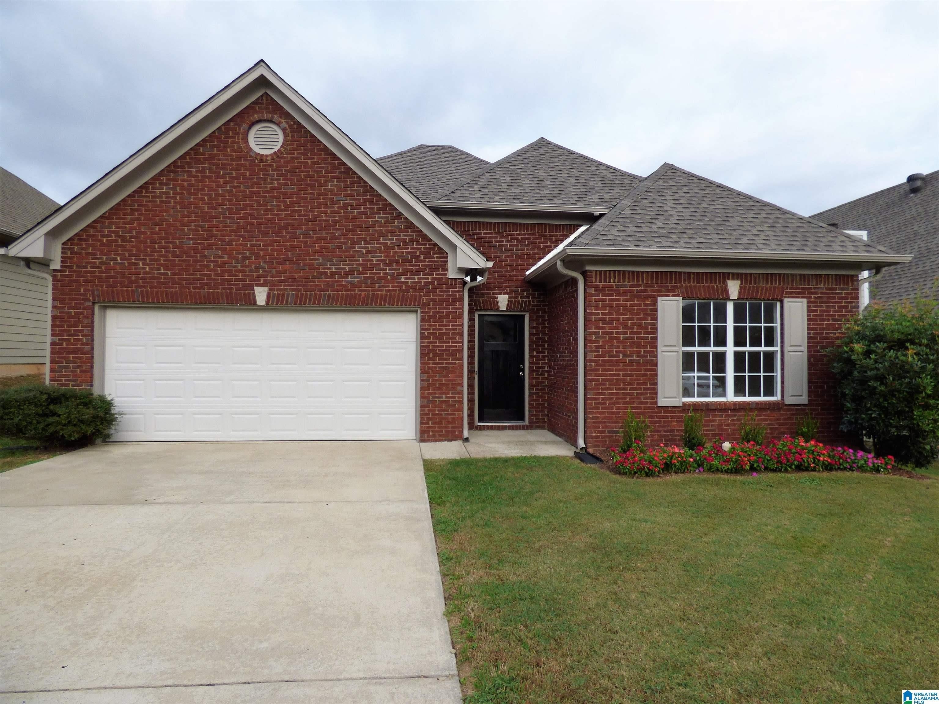 951 SAVANNAH LANE – photo 1 of 9
