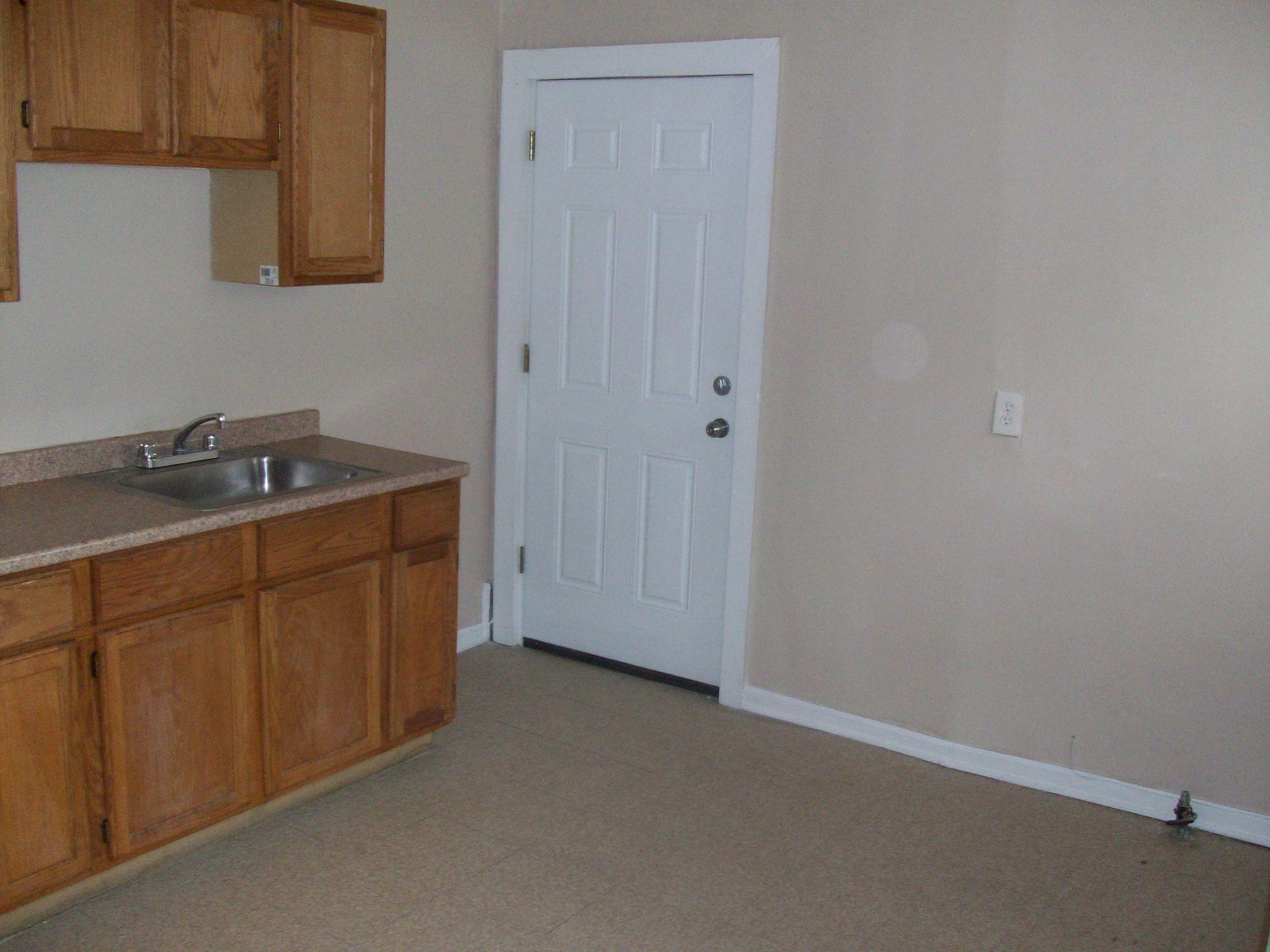 8057-59 S Marshfield – photo 1