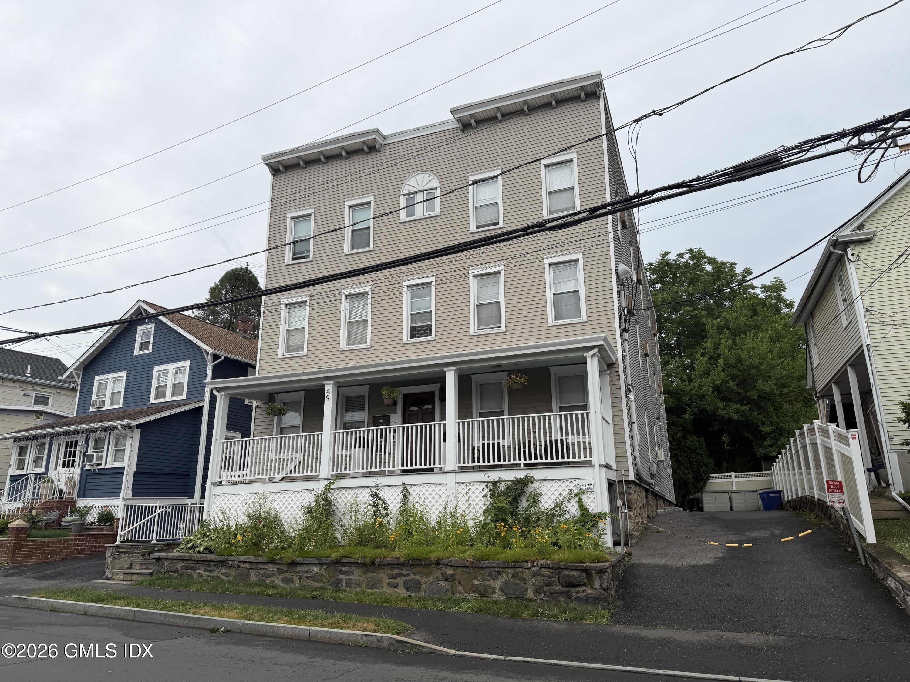 49 S Water Street – photo 1 of 17