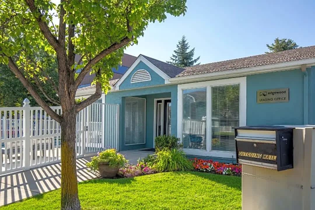 6814 South 1300 E32 – photo 1 of 152