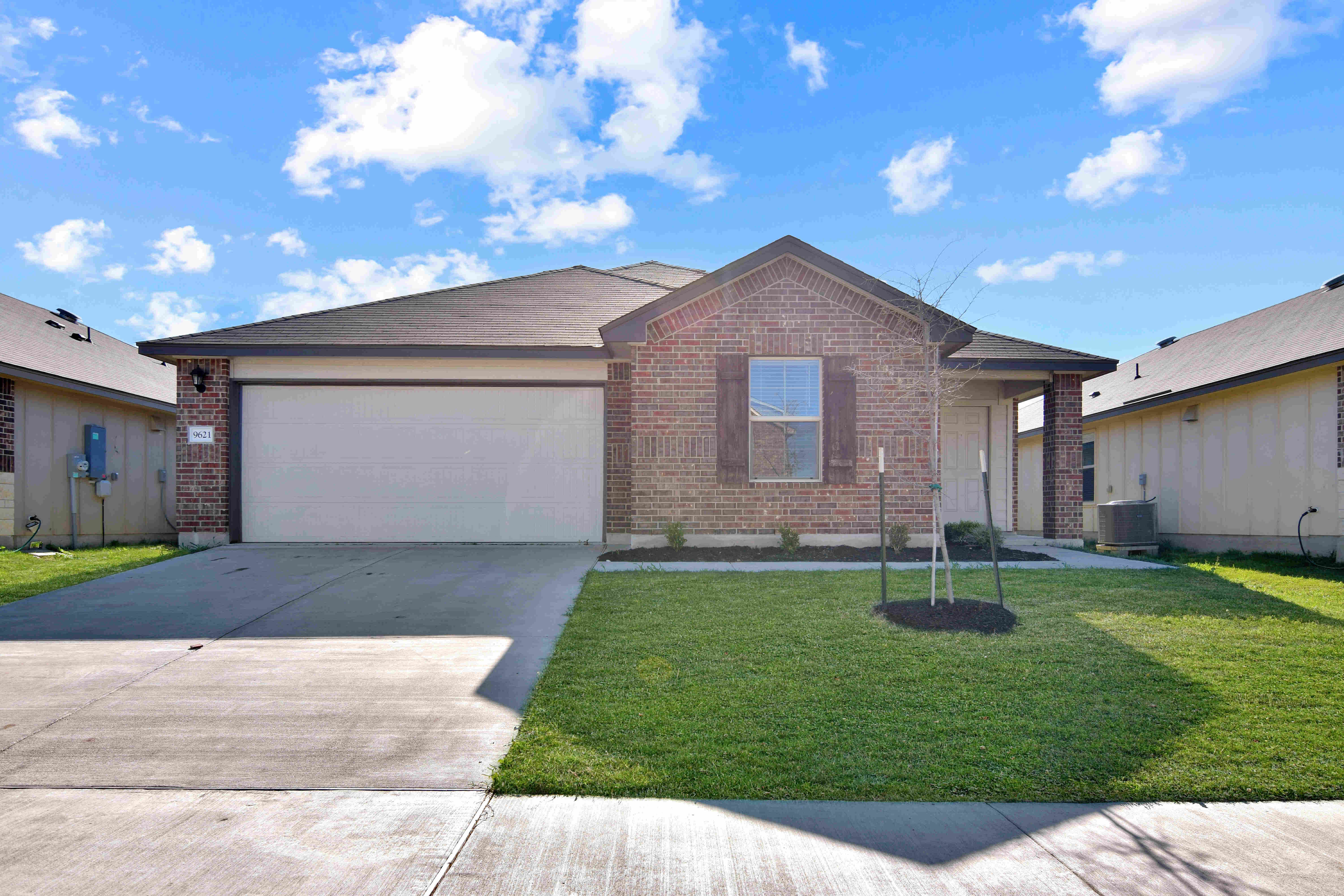 9621 Falme Ln – photo 1
