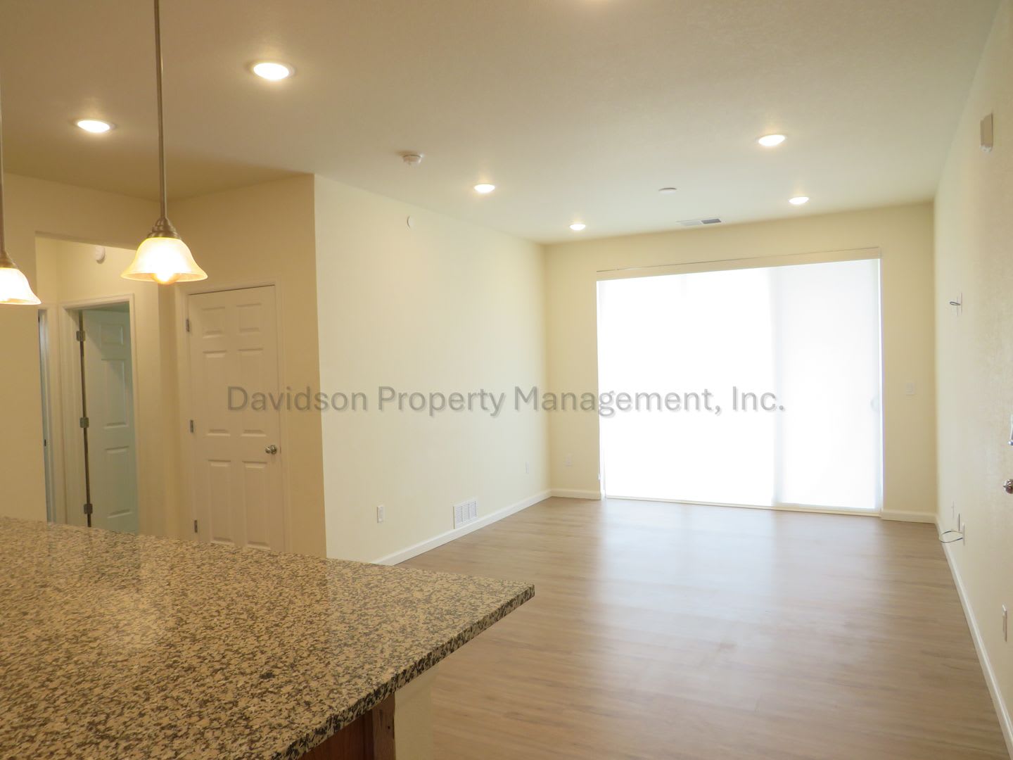 Beautiful Newer 2 Bedroom Condo in Briargate Area – photo 1