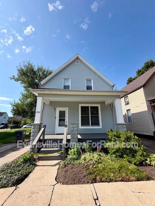 2502 West Delaware Street – photo 1