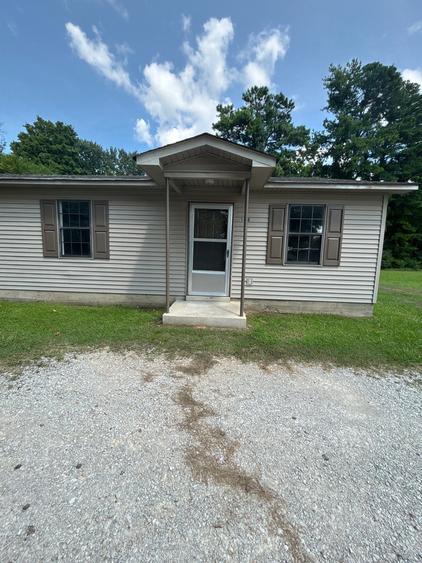 108 N Bond – photo 1