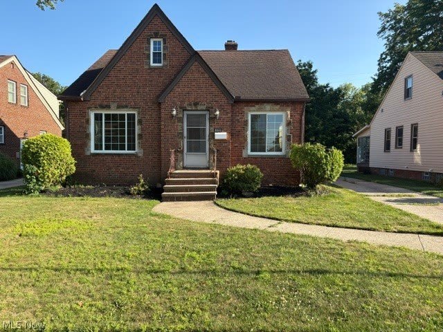 1211 Tuxedo Avenue – photo 1