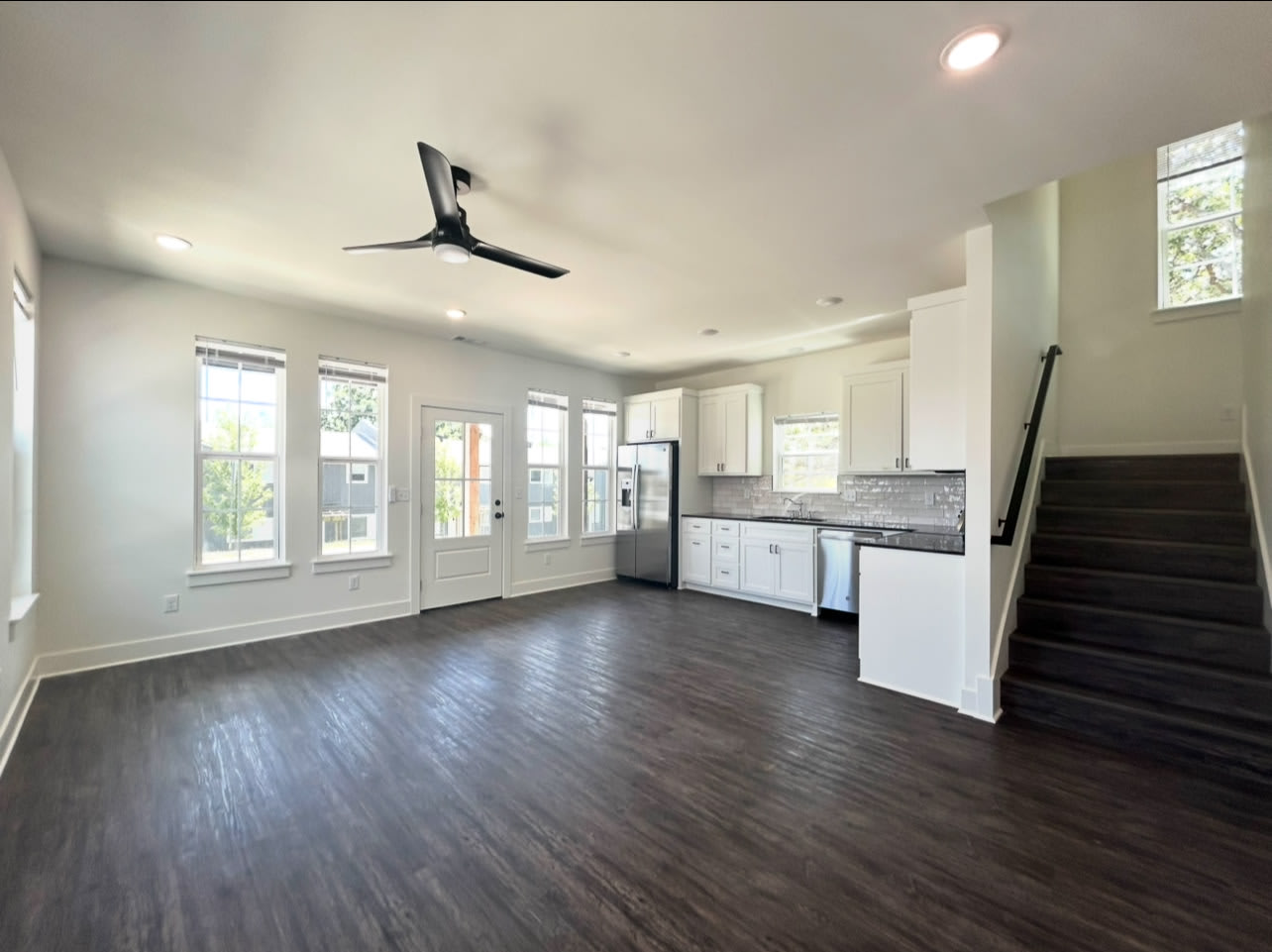 1960 West Stone StreetUnit #2 – photo 1