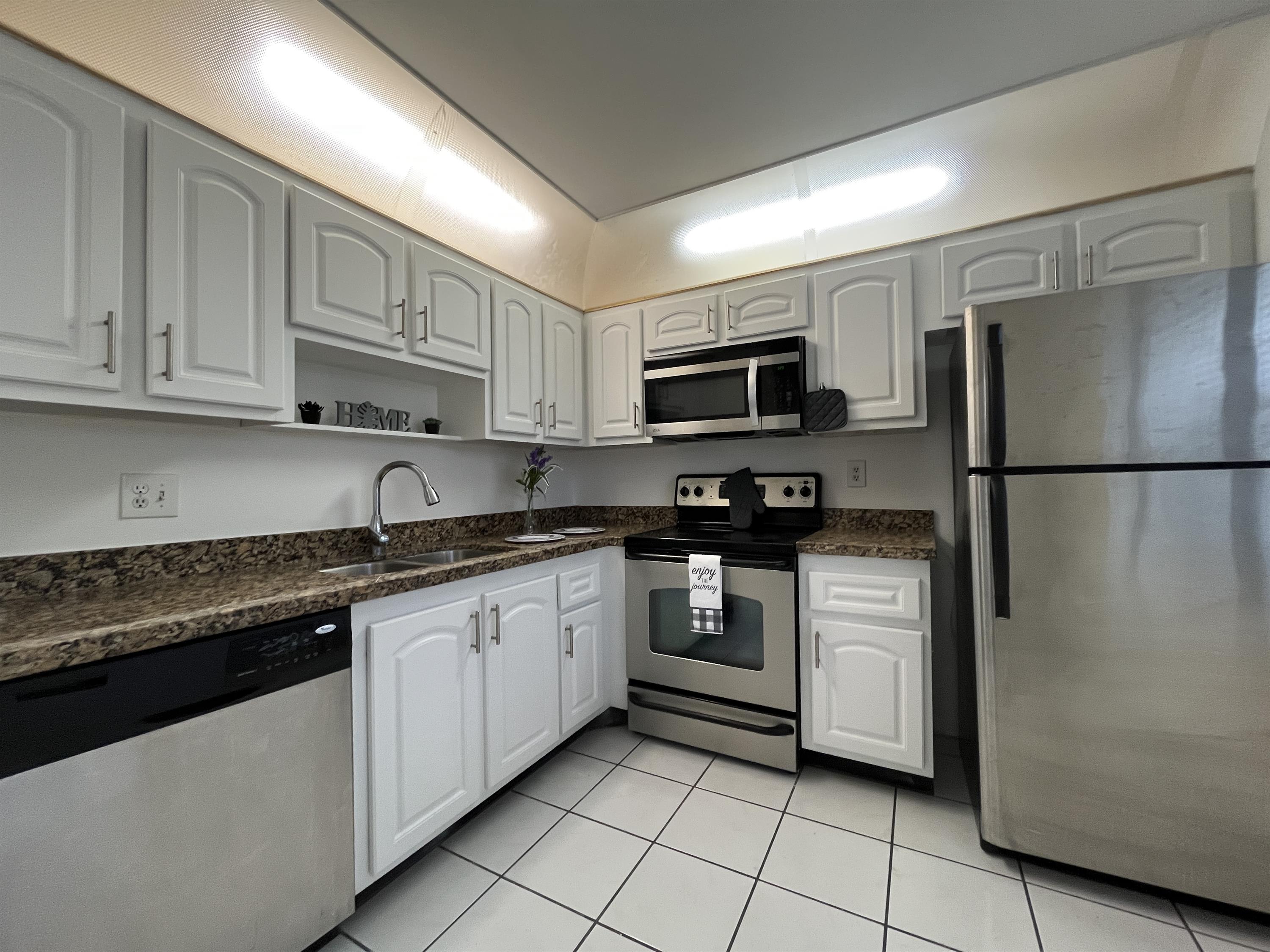 16413 Grape Way – photo 1