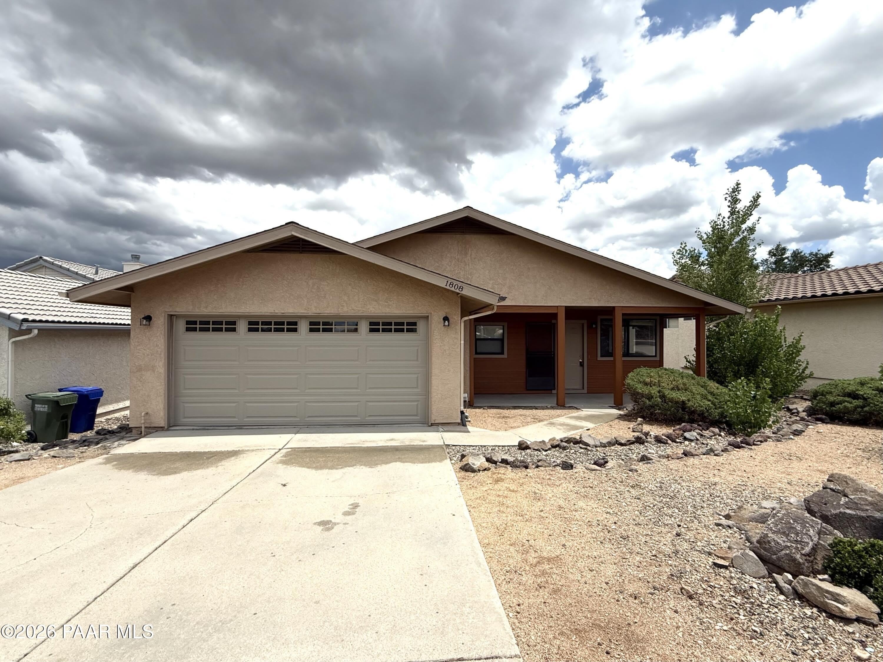 1808 Reading Lane – photo 1 of 18