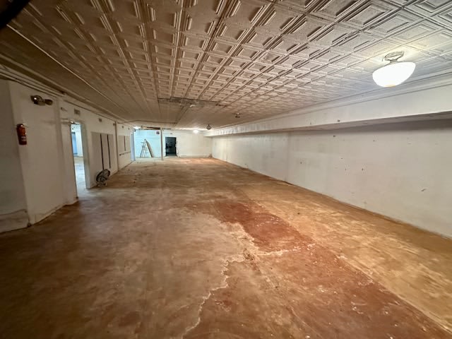 127 E Lincoln Ave, Lower Level – photo 1 of 5