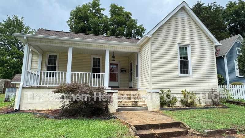 312 Lynn Avenue – photo 1
