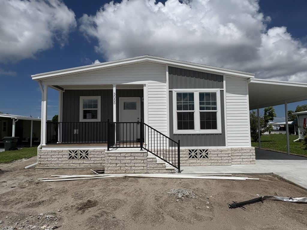 3055 Lamplighter Drive – photo 1 of 18