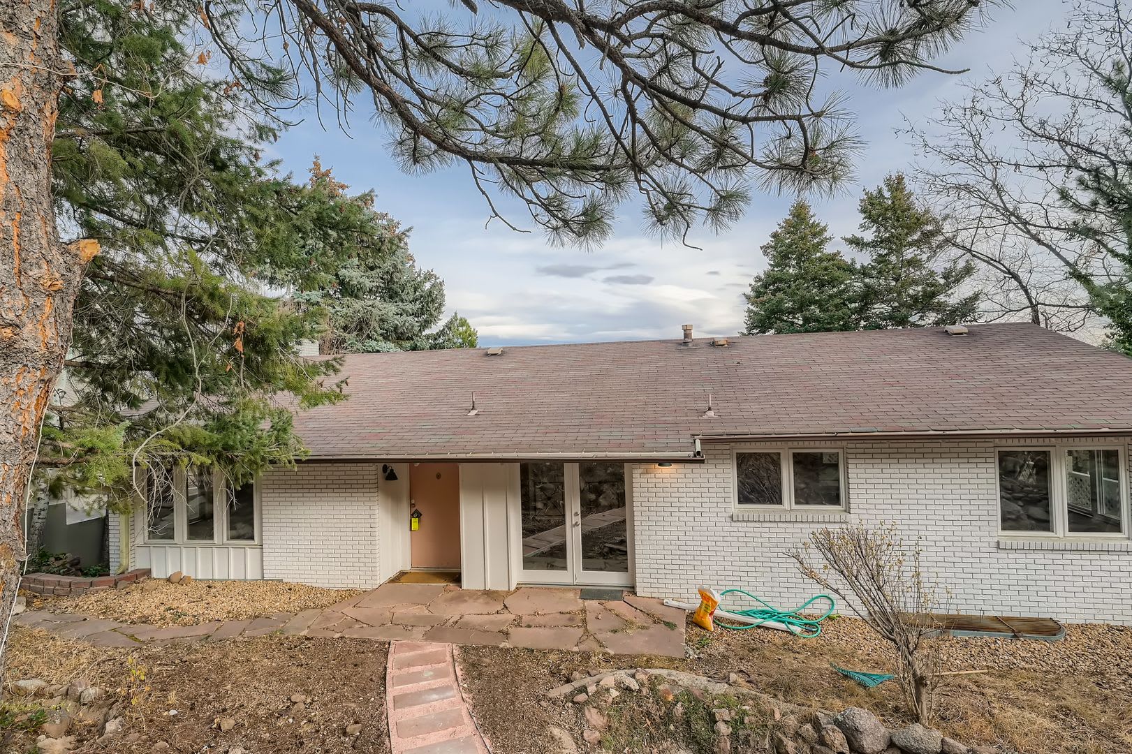 AMAZING LOCATION 4 Bed 2 Bath Home in Boulder! – photo 1