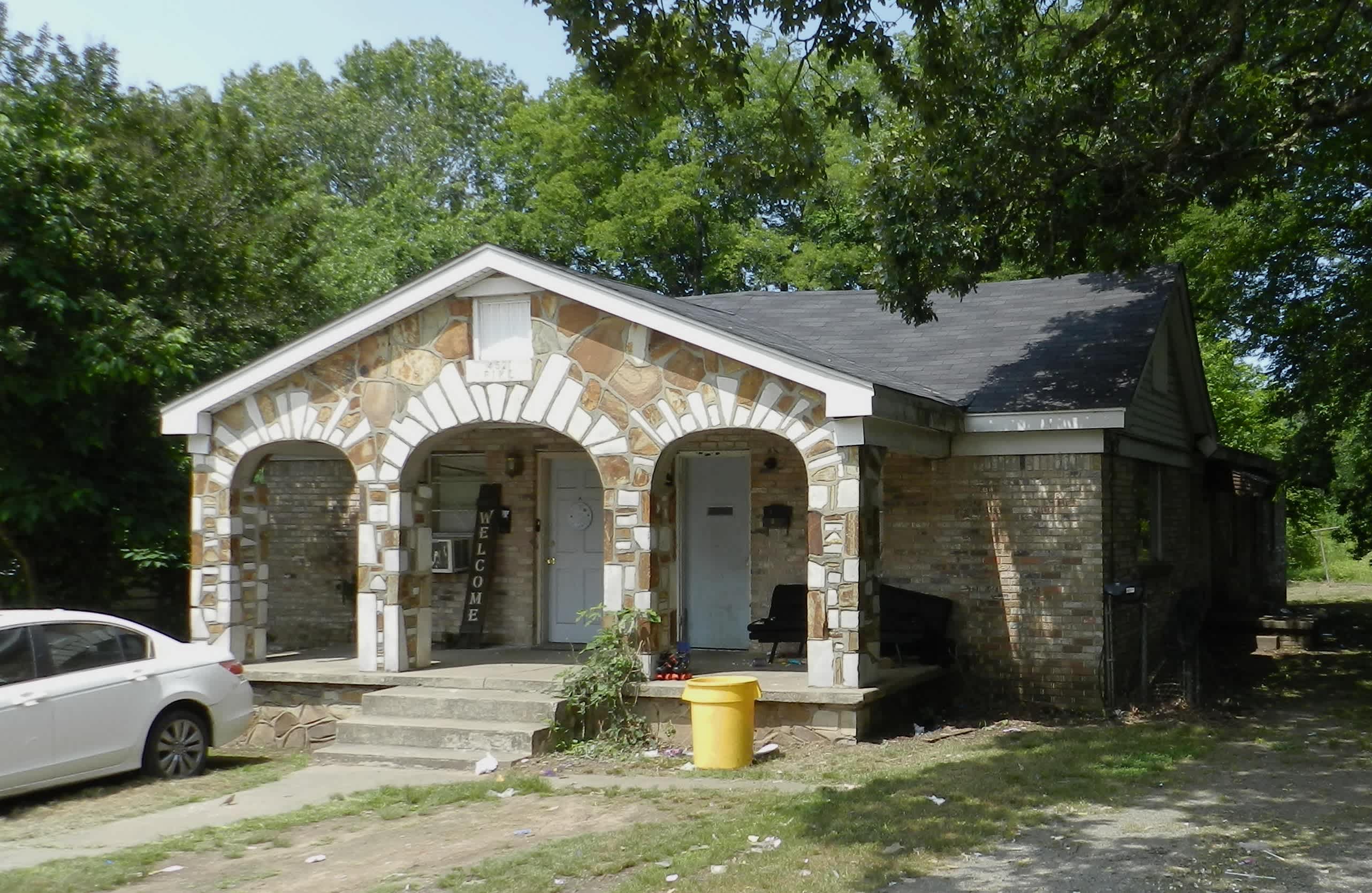 4521 Pike B – photo 1