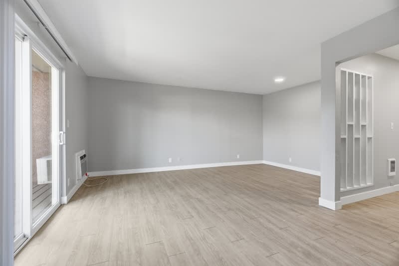 6625 North Standard Street – photo 1