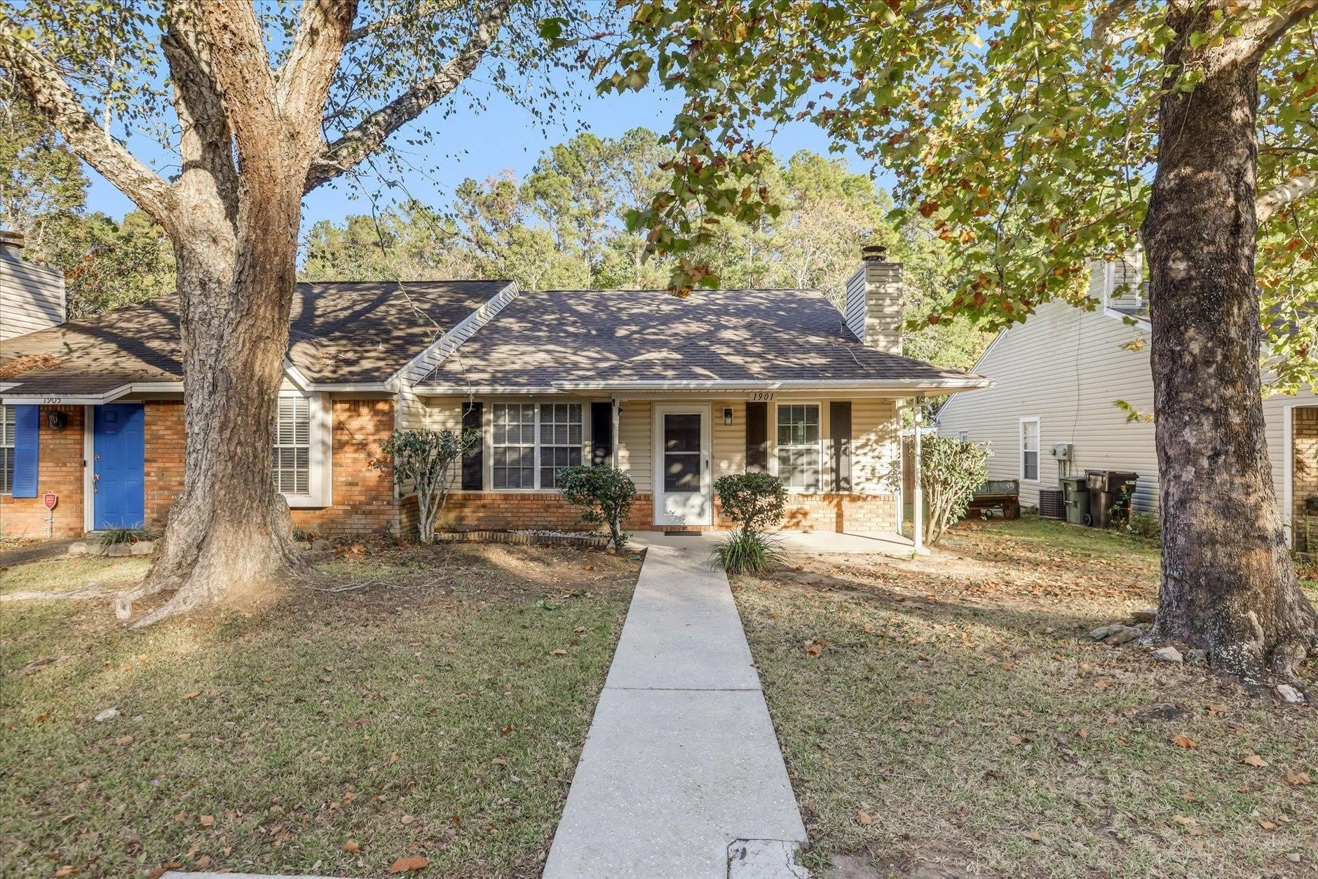1901 Gina Drive – photo 1