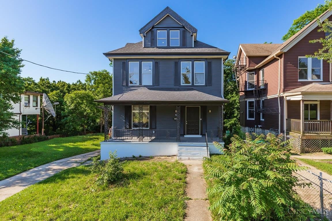 871 Hutchins Avenue – photo 1