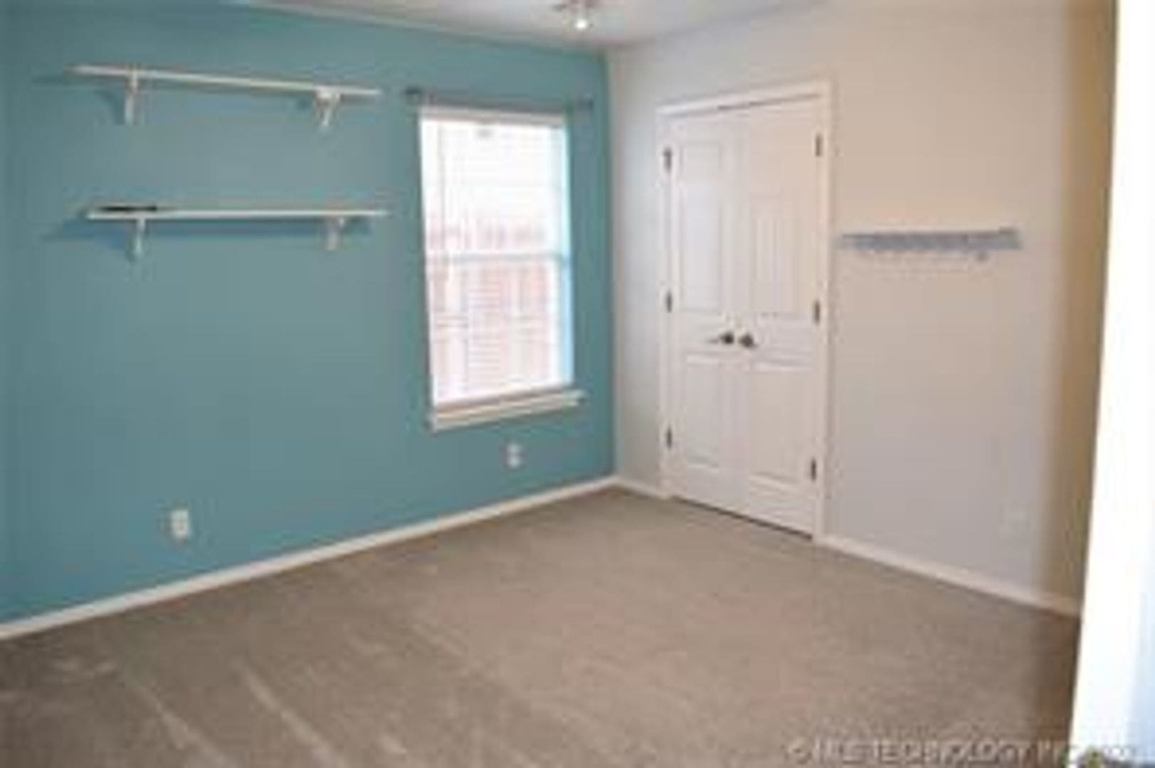 Beautifully Kept 1 5 Story Home With 3 Lg Bedrooms Game Room Could Be A 4Th Bedroom – photo 1 of 101