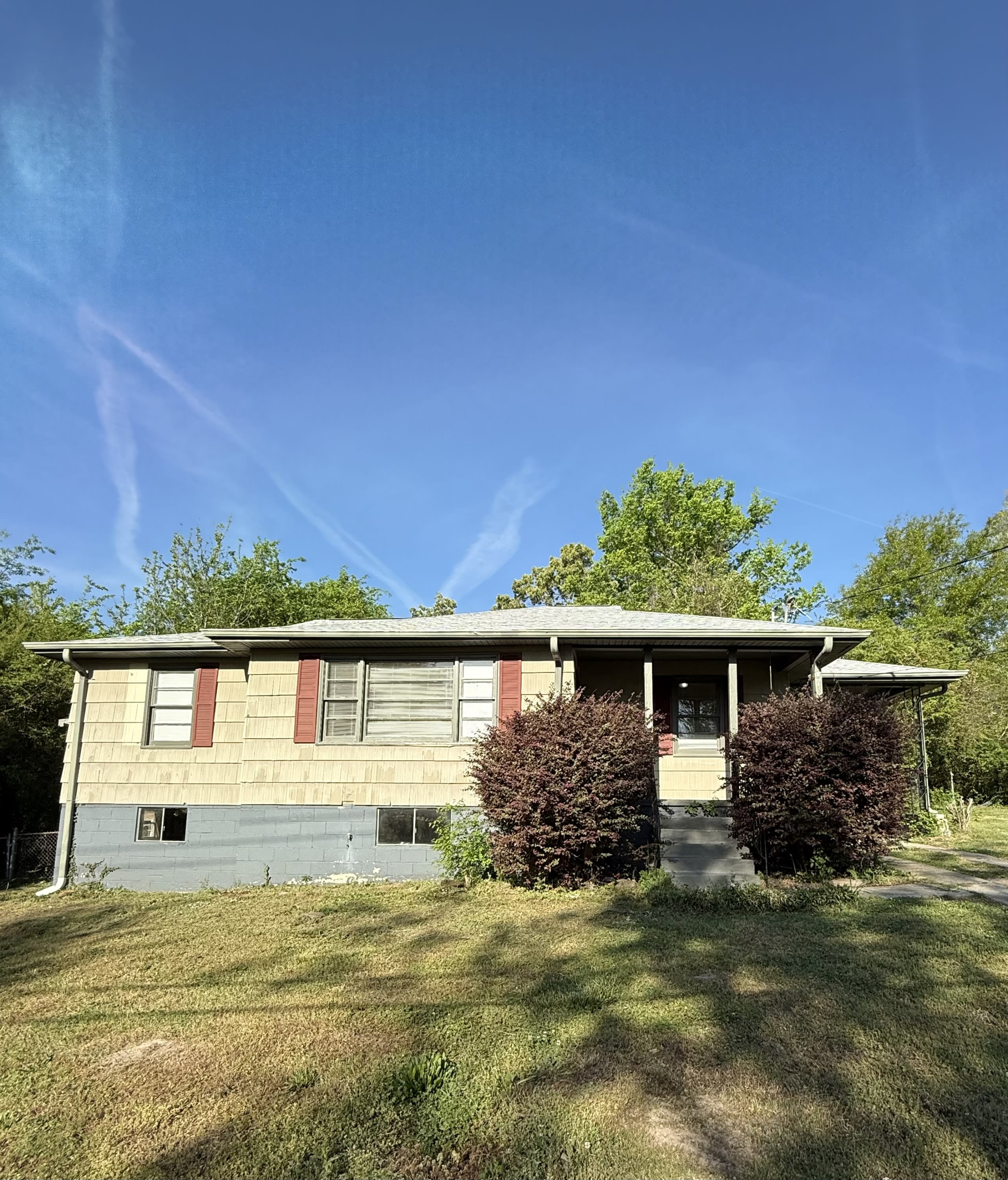 2320 5th Street Northwest – photo 1 of 9