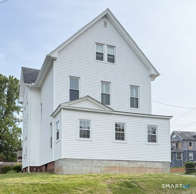 84 Alcove Street – photo 1