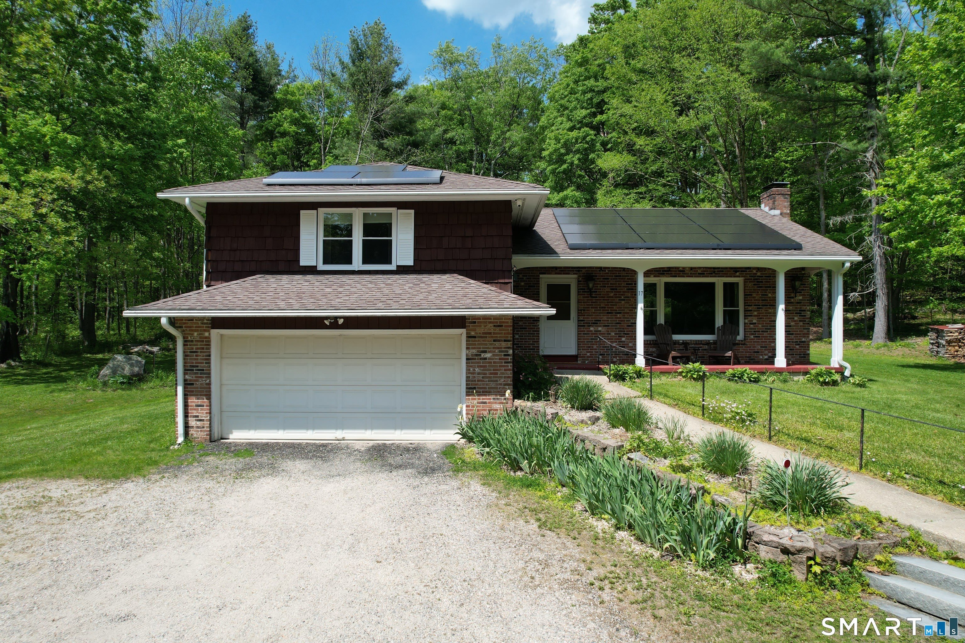 17 Colebrook Road – photo 1 of 21