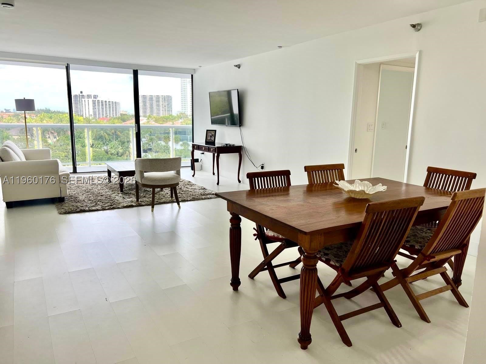20515 E Country Club Dr – photo 1