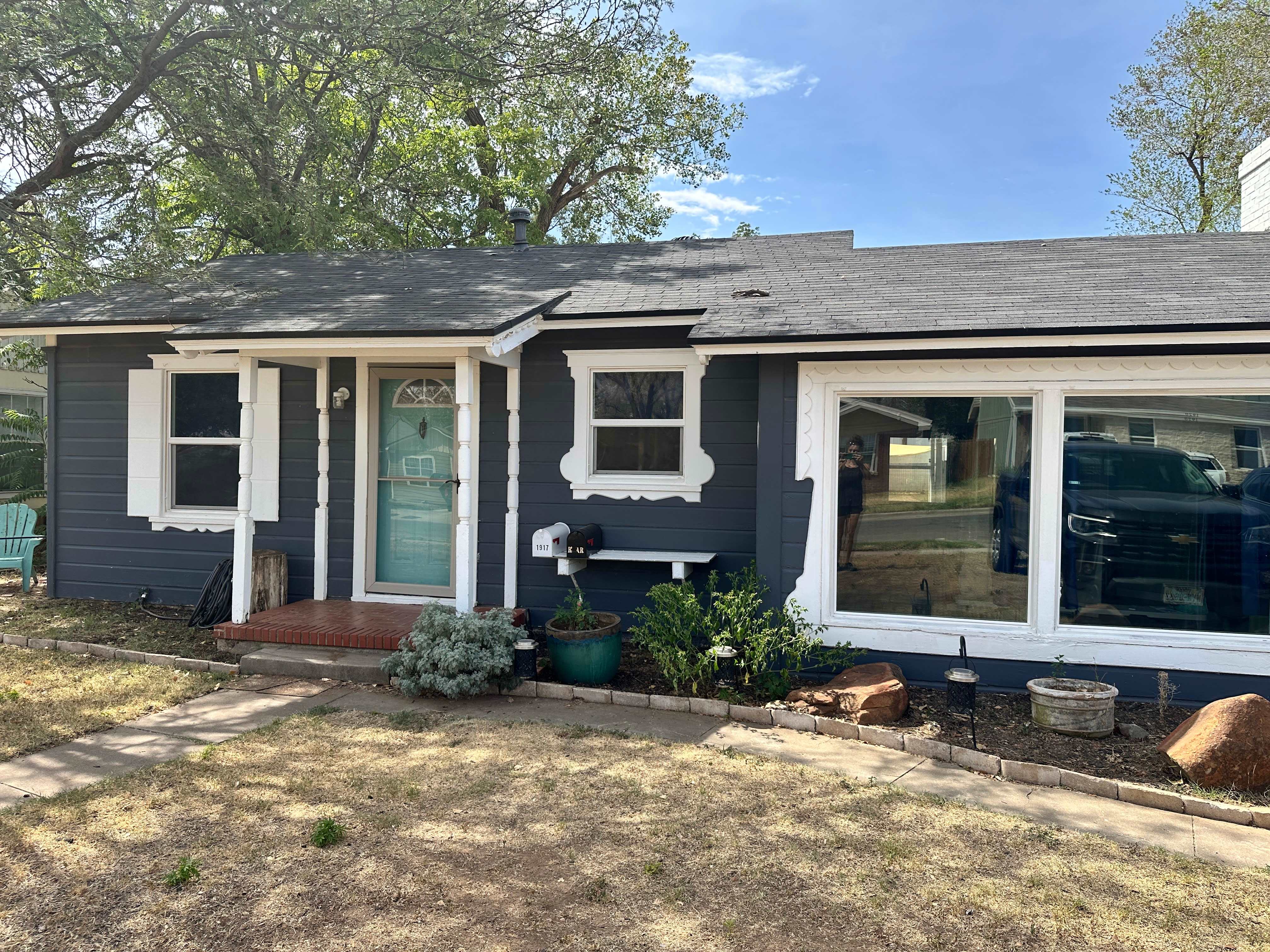 1917 27th Street – photo 1