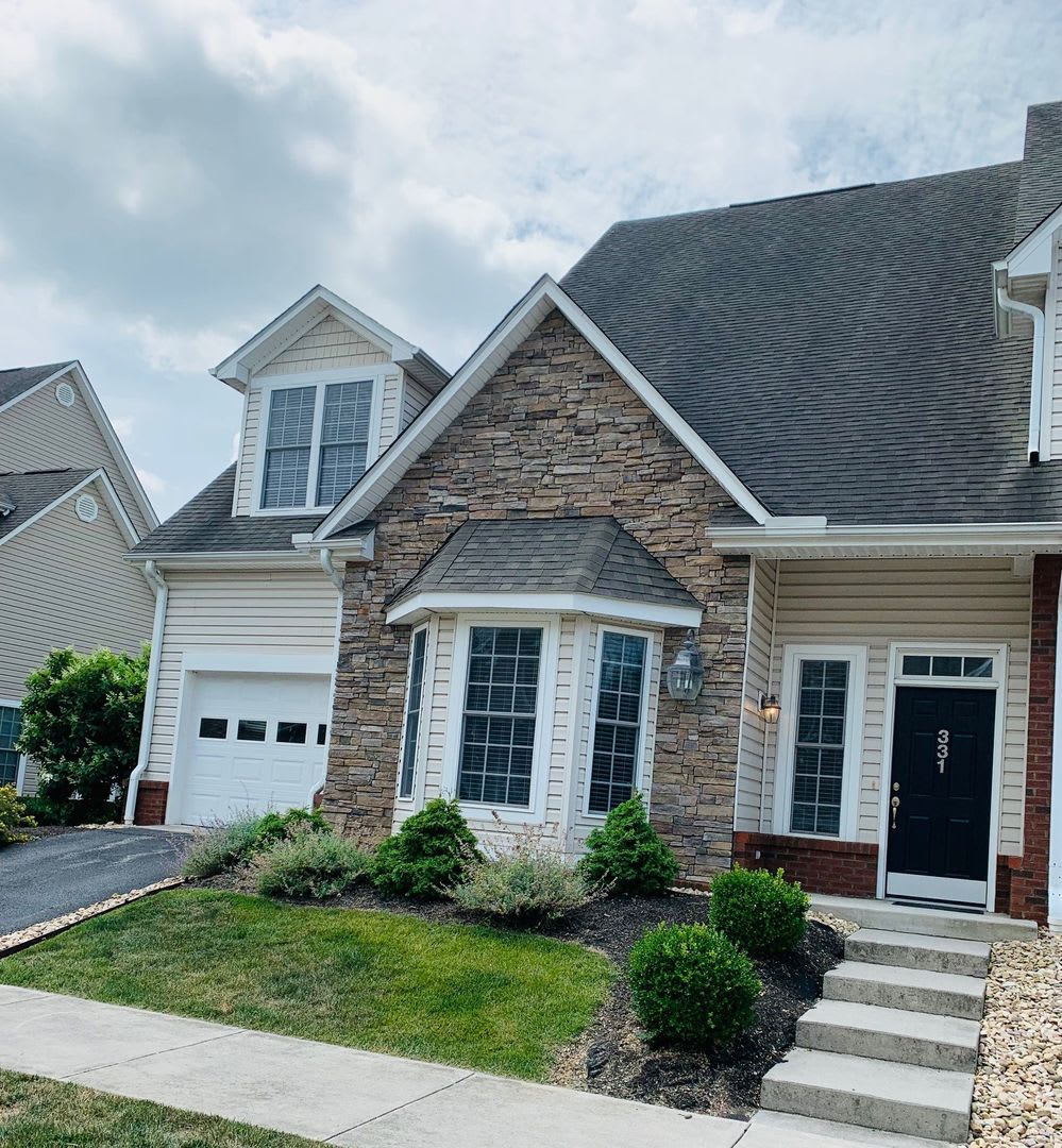 3 Bedroom 3 5 Bath End Unit Townhouse – photo 1