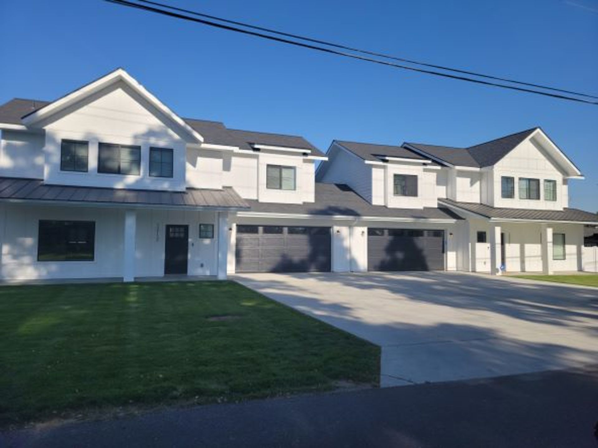 4 Bed 3 Bath Modern Farmhouse Style Duplex In Mead With Over 1850 Sq Ft On Huge Lot – photo 1 of 53
