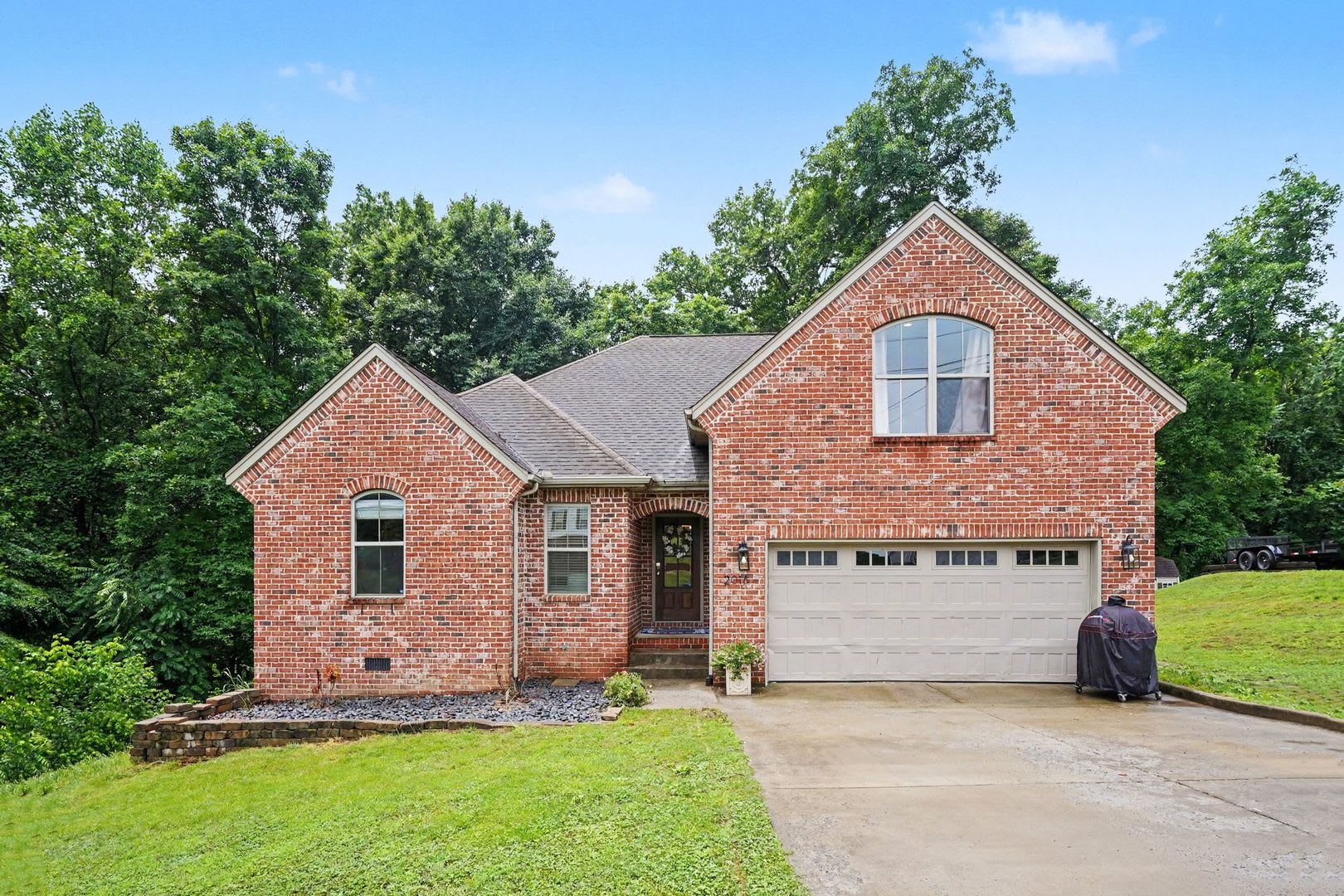3 Bedroom 2 Bathroom Home – photo 1 of 25