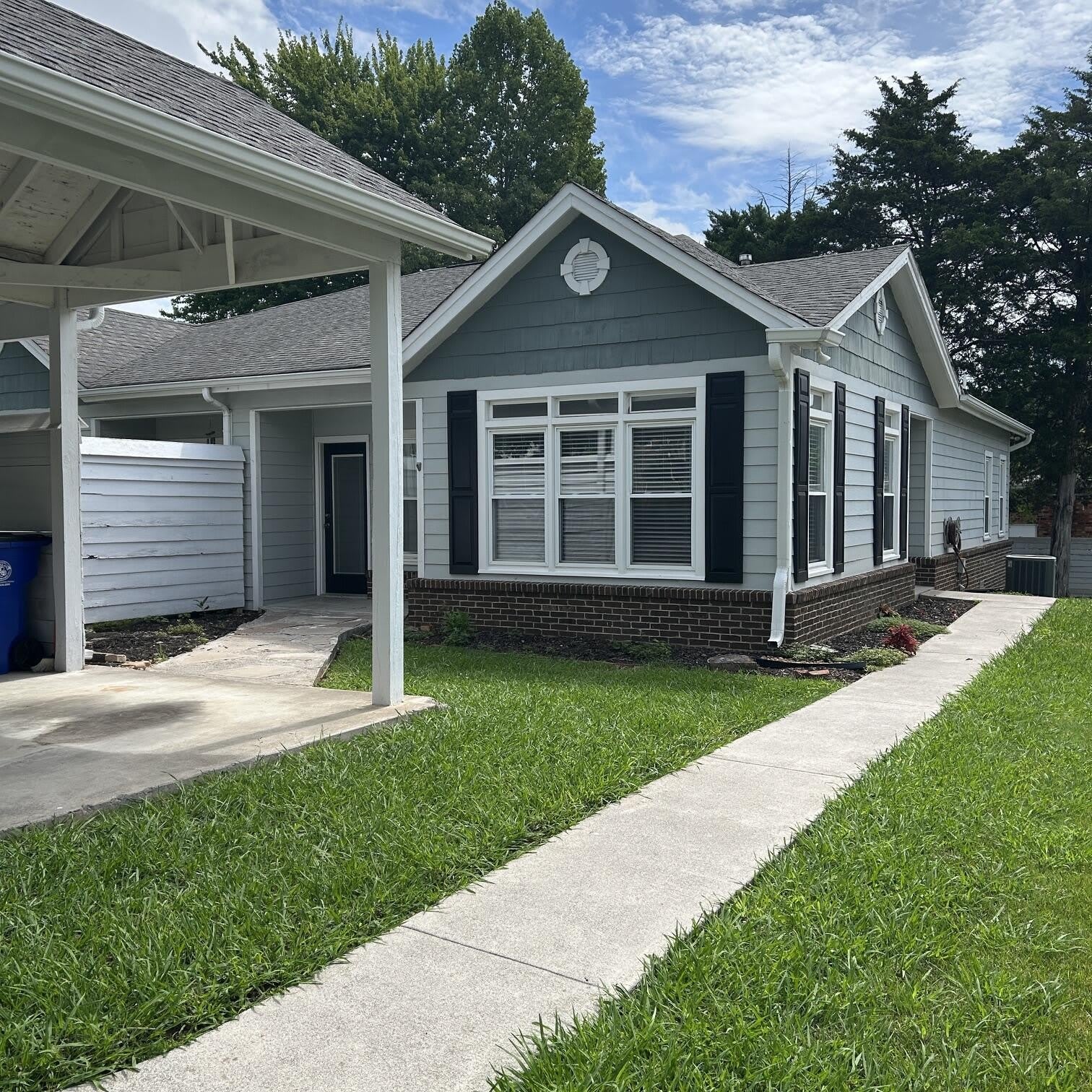 260 Grove Avenue Nw – photo 1