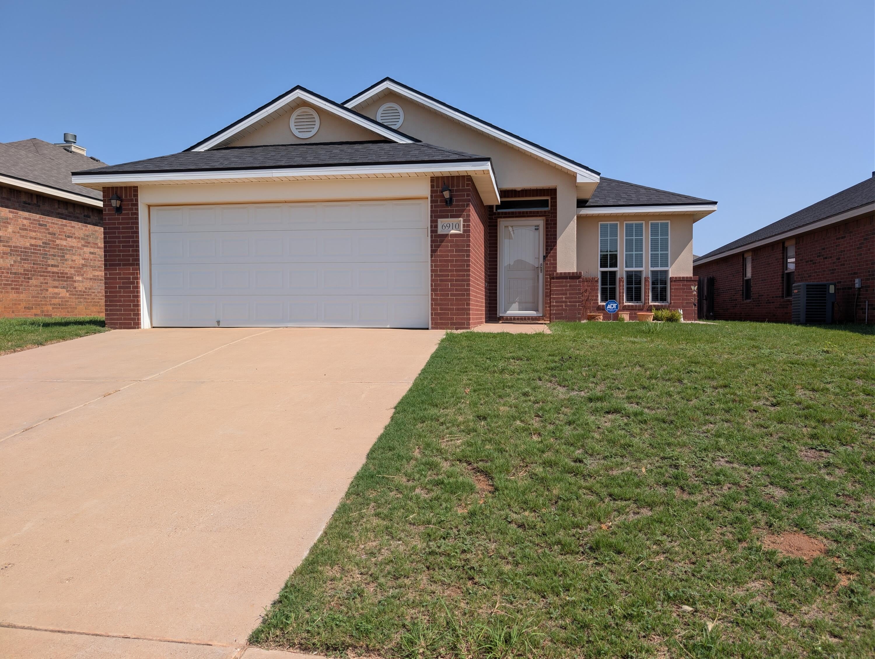 6910 95th Street – photo 1