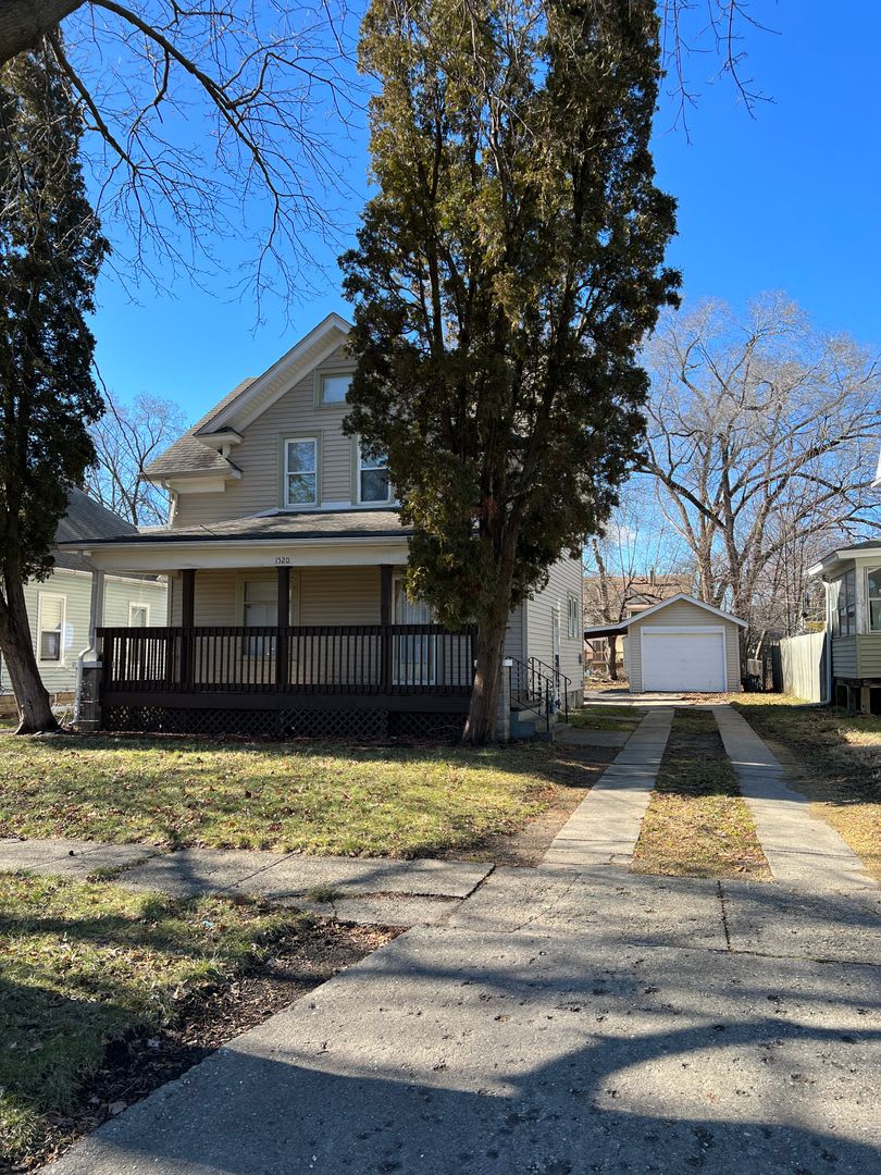 1520 Bruner St – photo 1