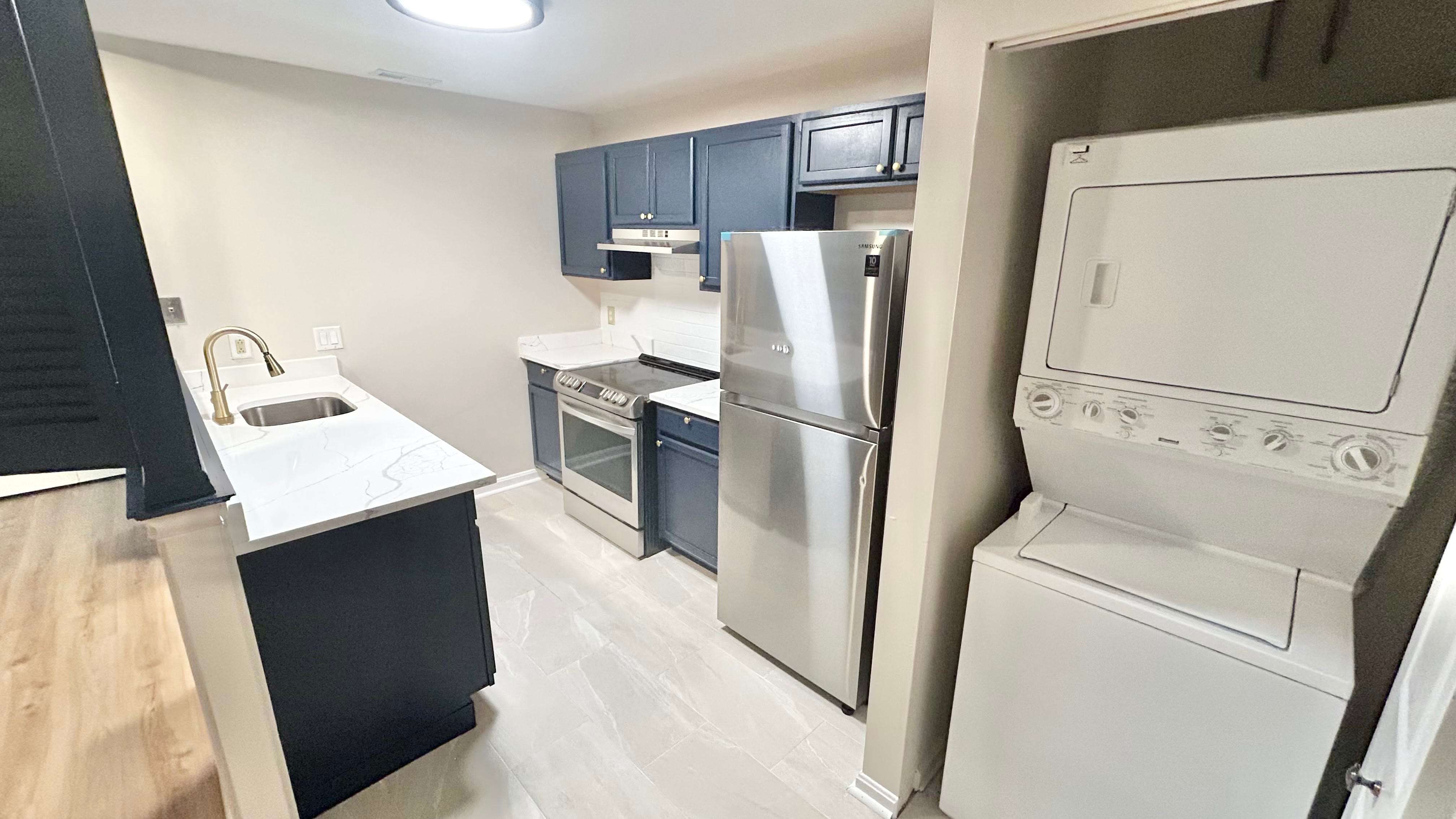 8 Driftwood Ct – photo 1 of 13