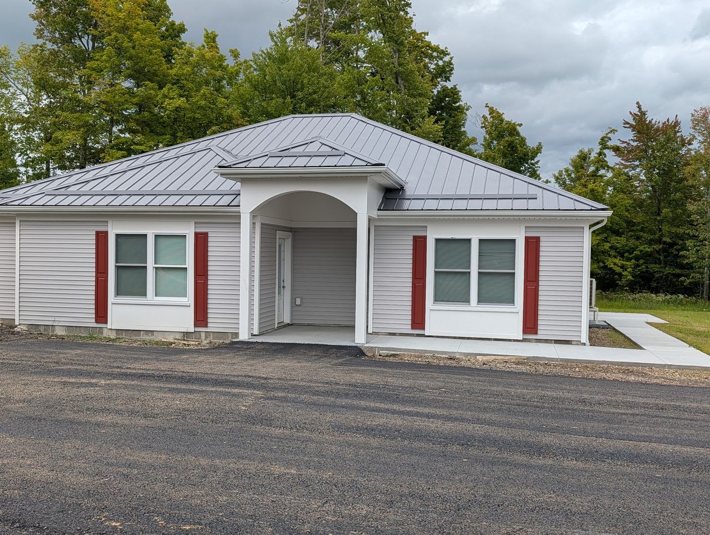 Brand New Construction 3 Bedroom 2 Bath all on 1st floor – photo 1 of 13