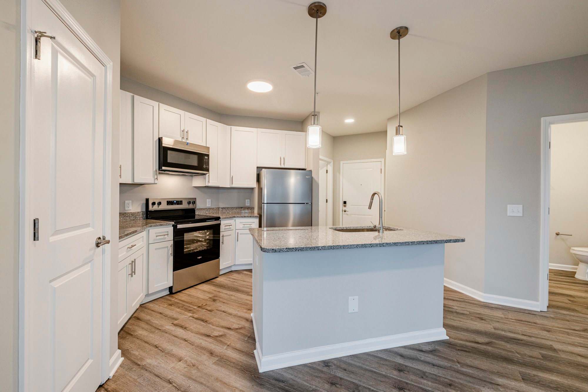 Parkway at 31 Apartments – photo 1 of 41