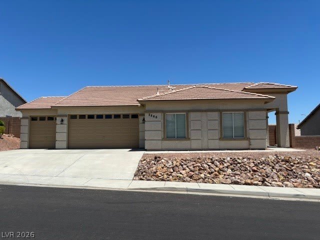 2866 Shimmering Bay Street – photo 1 of 32