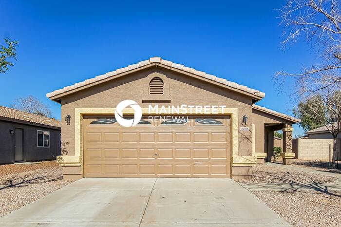 8818 West Loma Lane – photo 1
