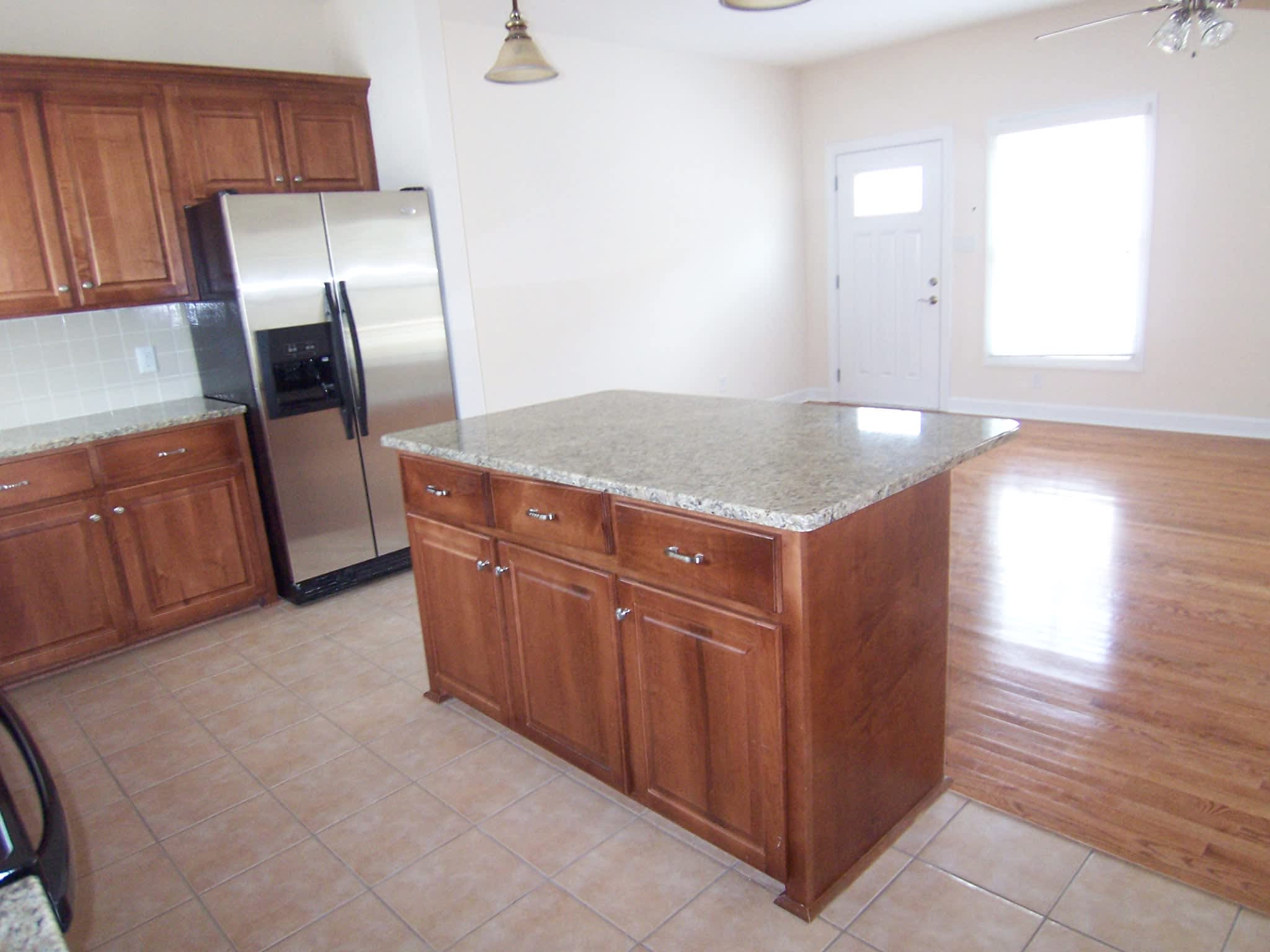 537 East Hall Lane – photo 1