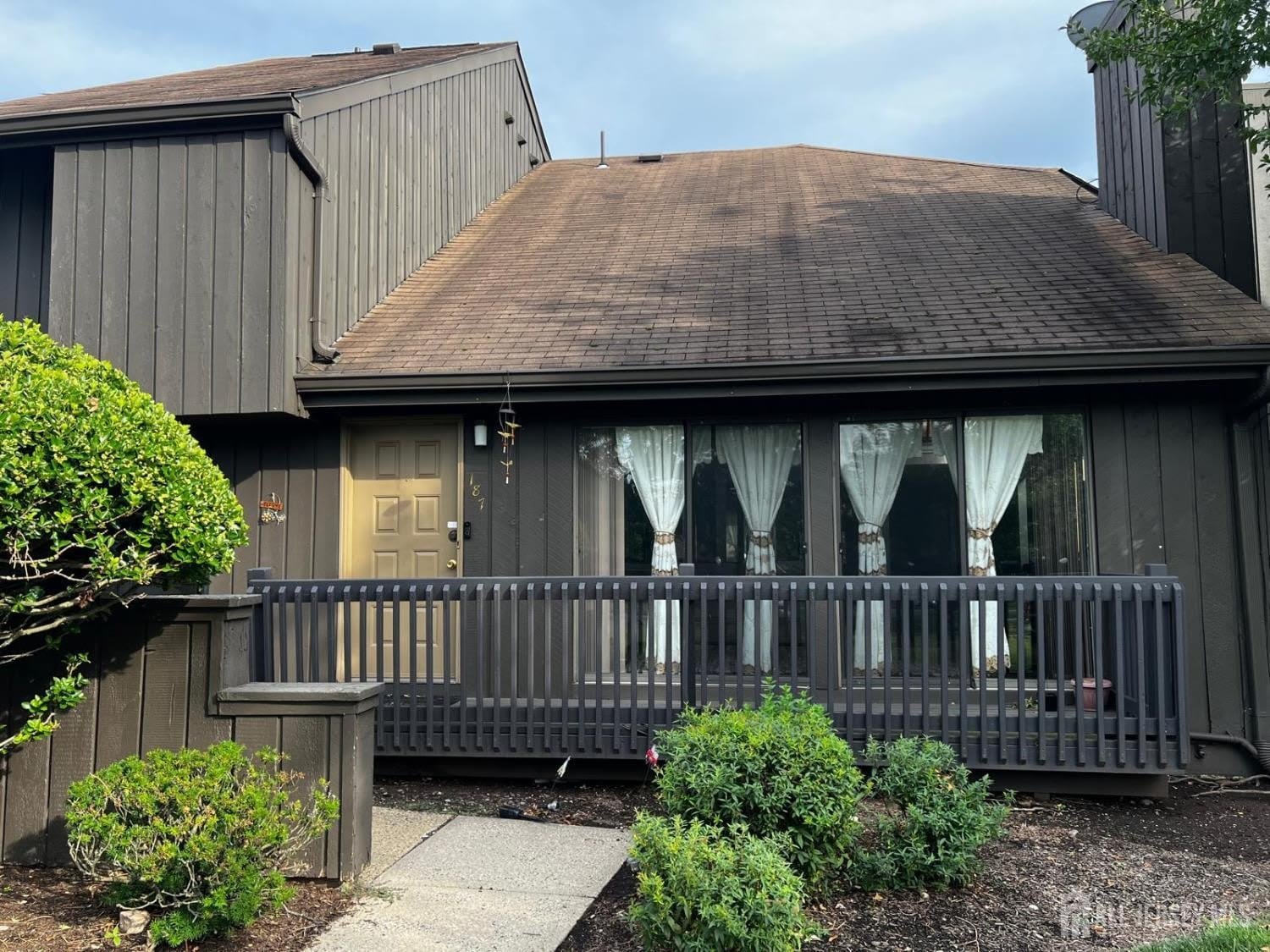187 Westgate Drive – photo 1