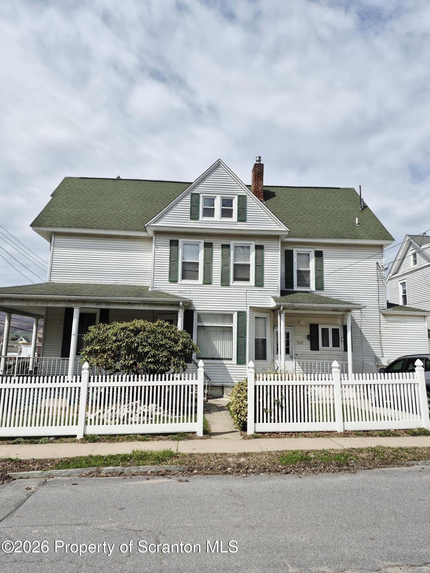 109 Salem Avenue – photo 1 of 18