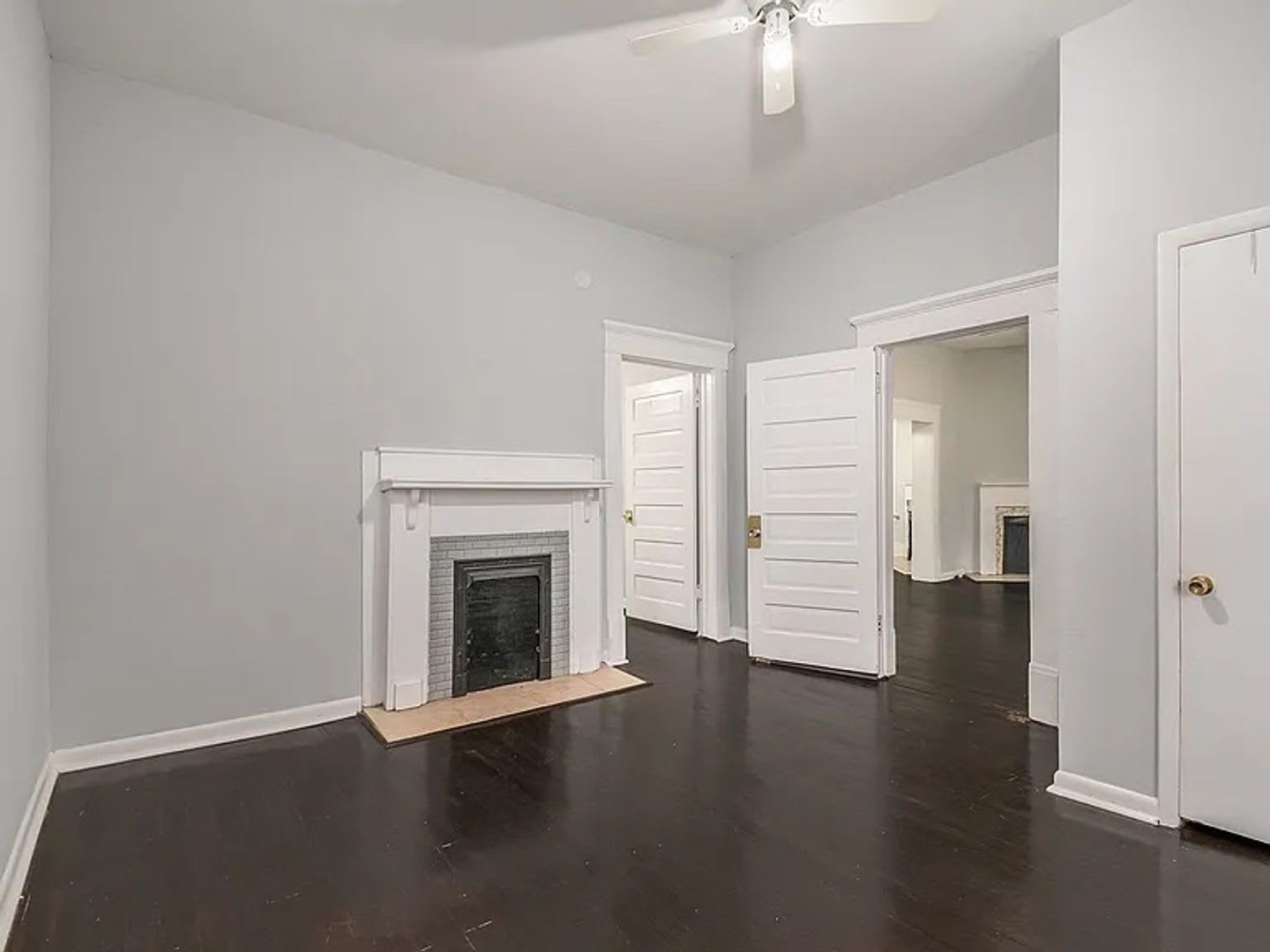 Spacious 3bd/2ba in Capitol View w/ Huge Fenced-In Backyard! – photo 1