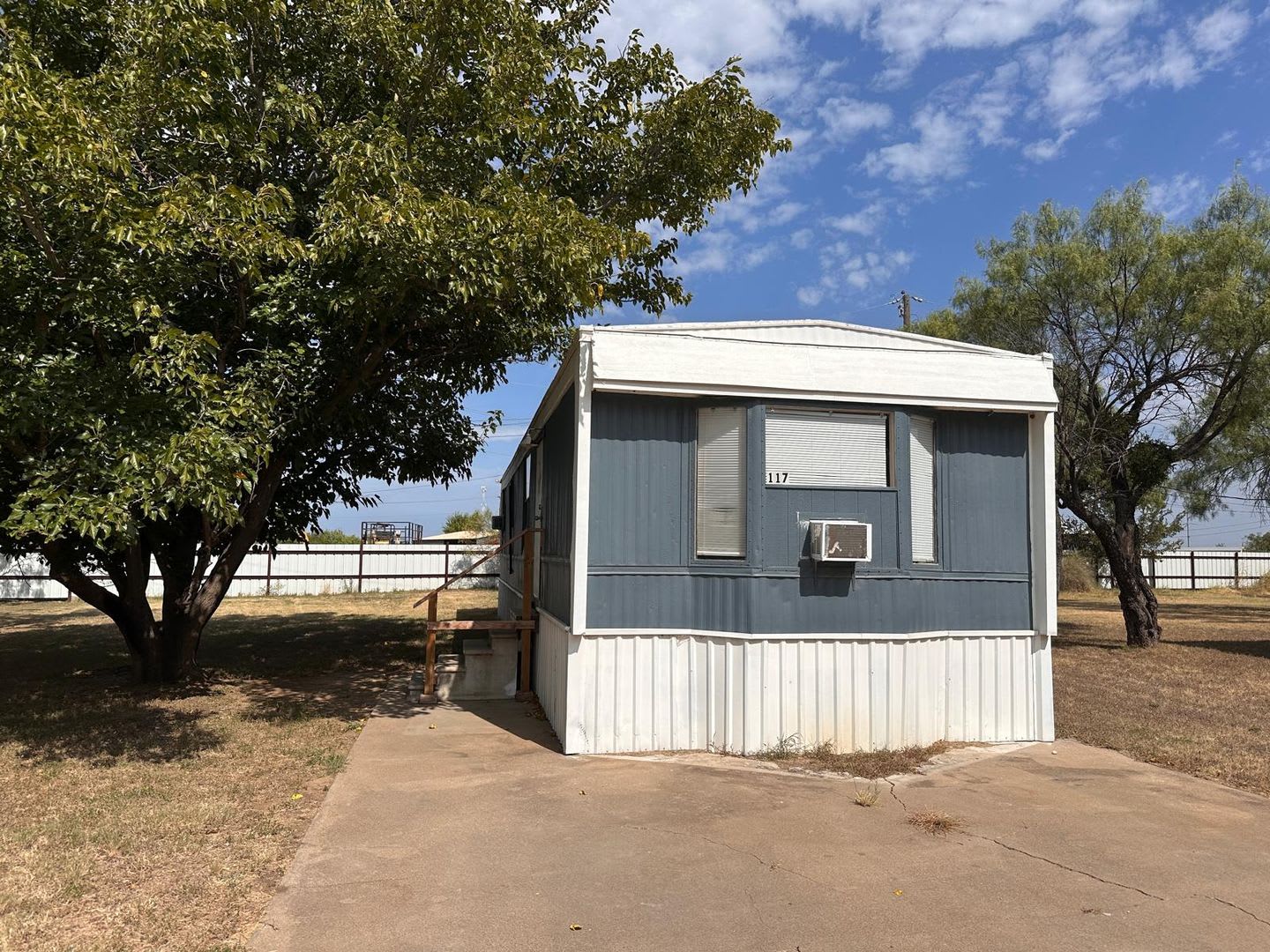 Creekside Mobile Homes – photo 1 of 7