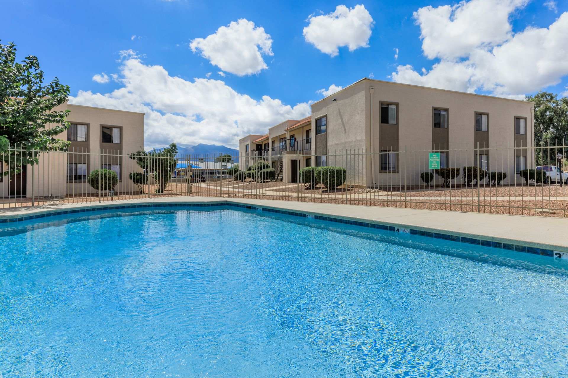 Falcon Court – photo 1