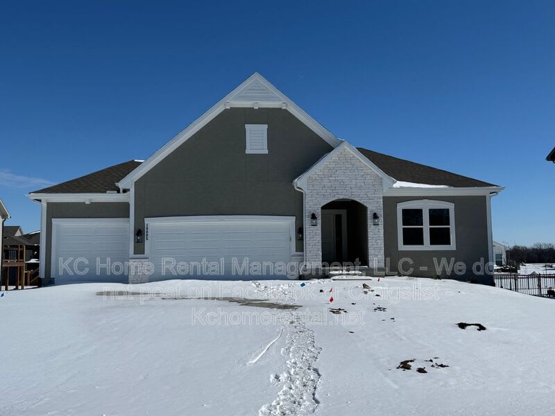 18805 Skyview Ln. – photo 1 of 37