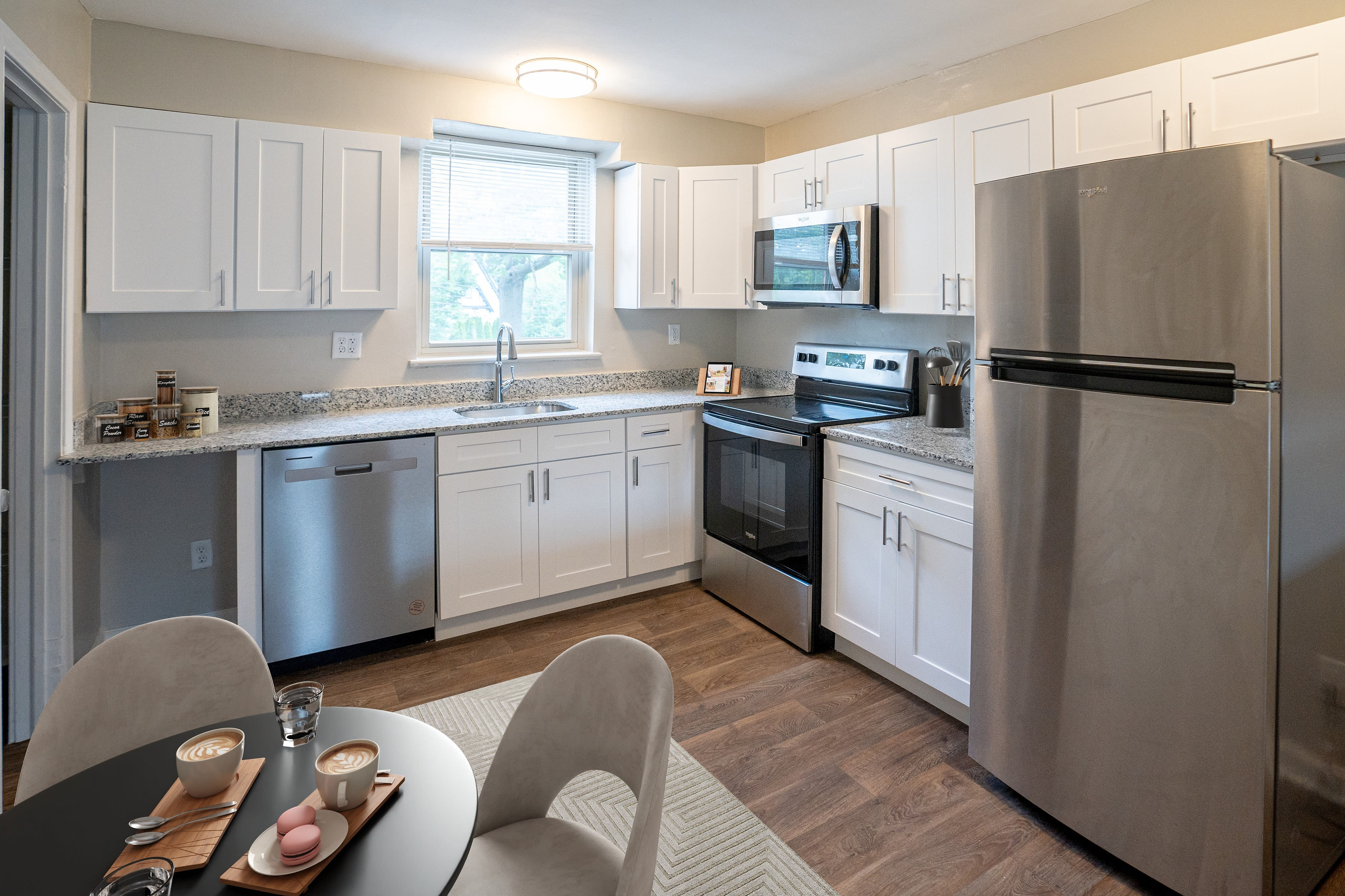 Summit Court – photo 1