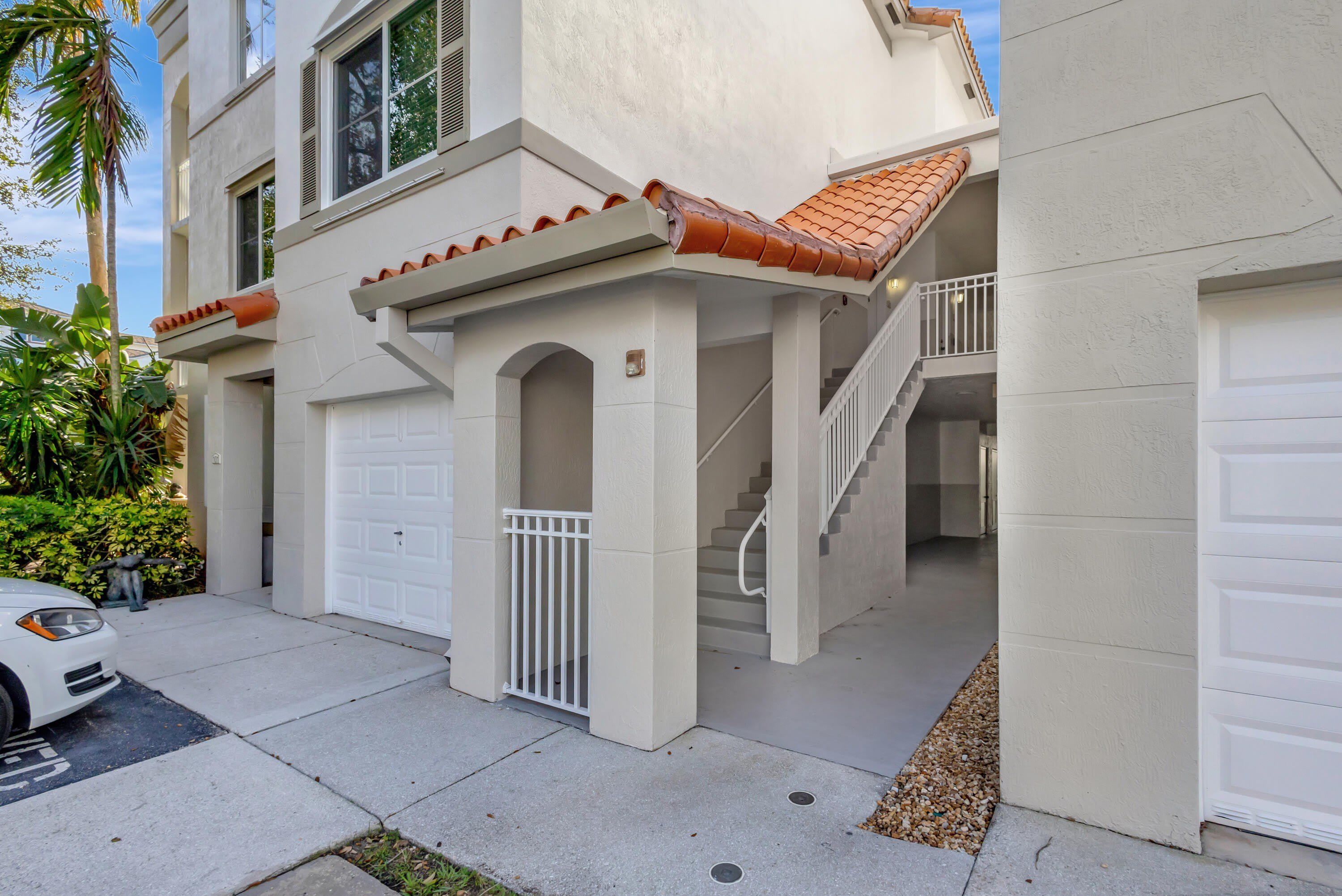 11020 Legacy Drive – photo 1