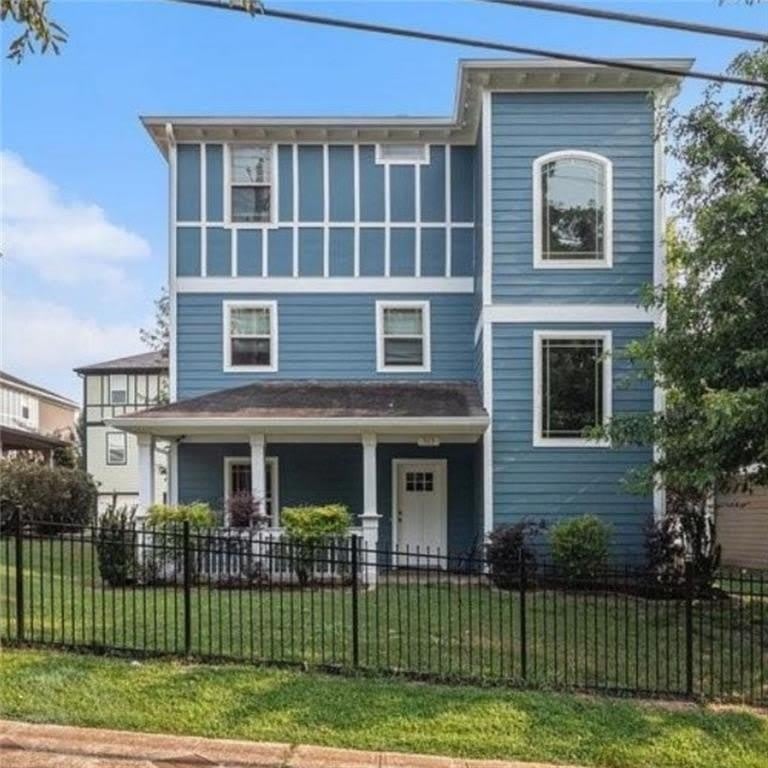 713 Mcwilliams Road SE – photo 1